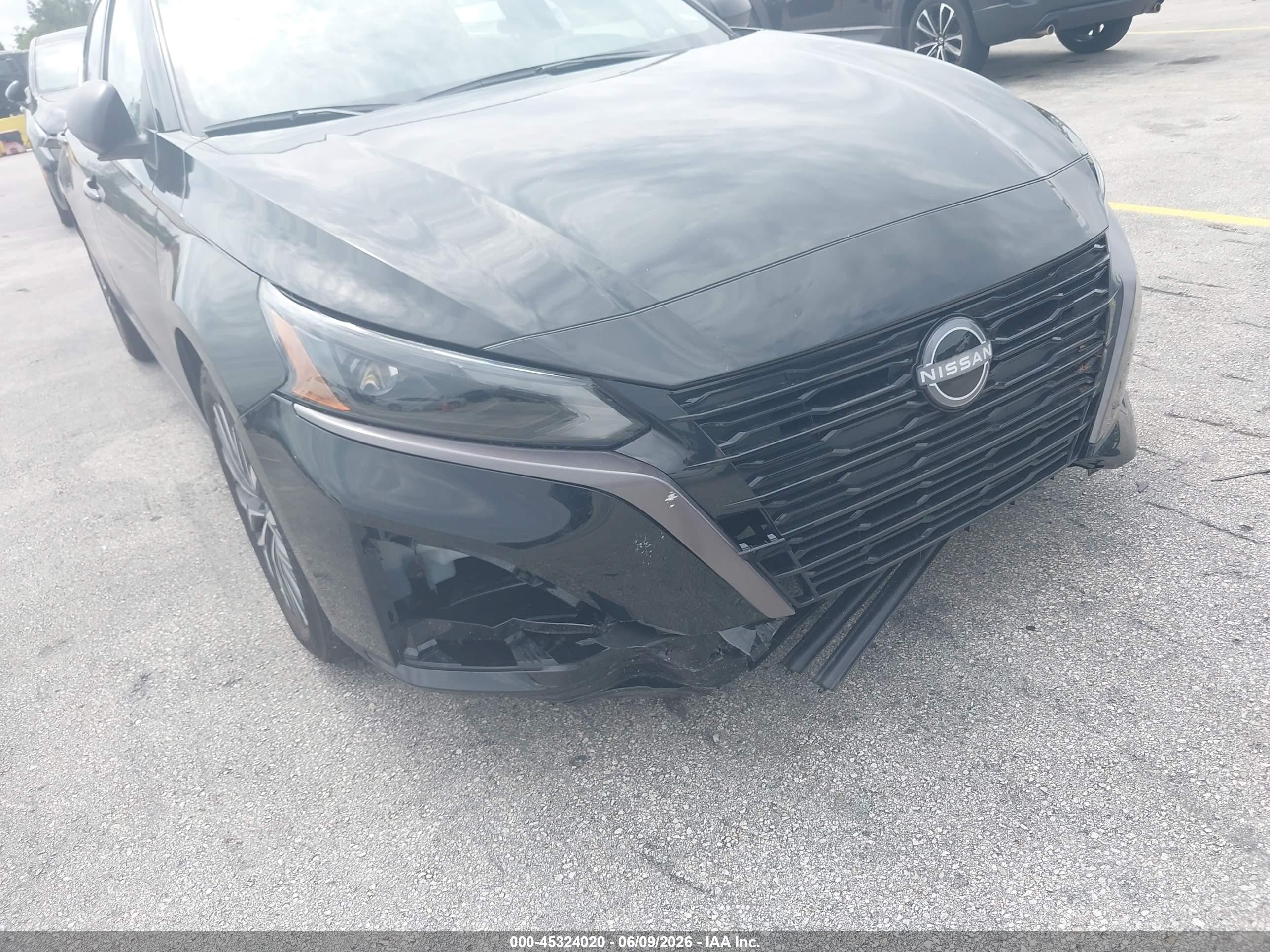 2026 Nissan Altima Sv Fwd Black vin: 1N4BL4DV1TN312855