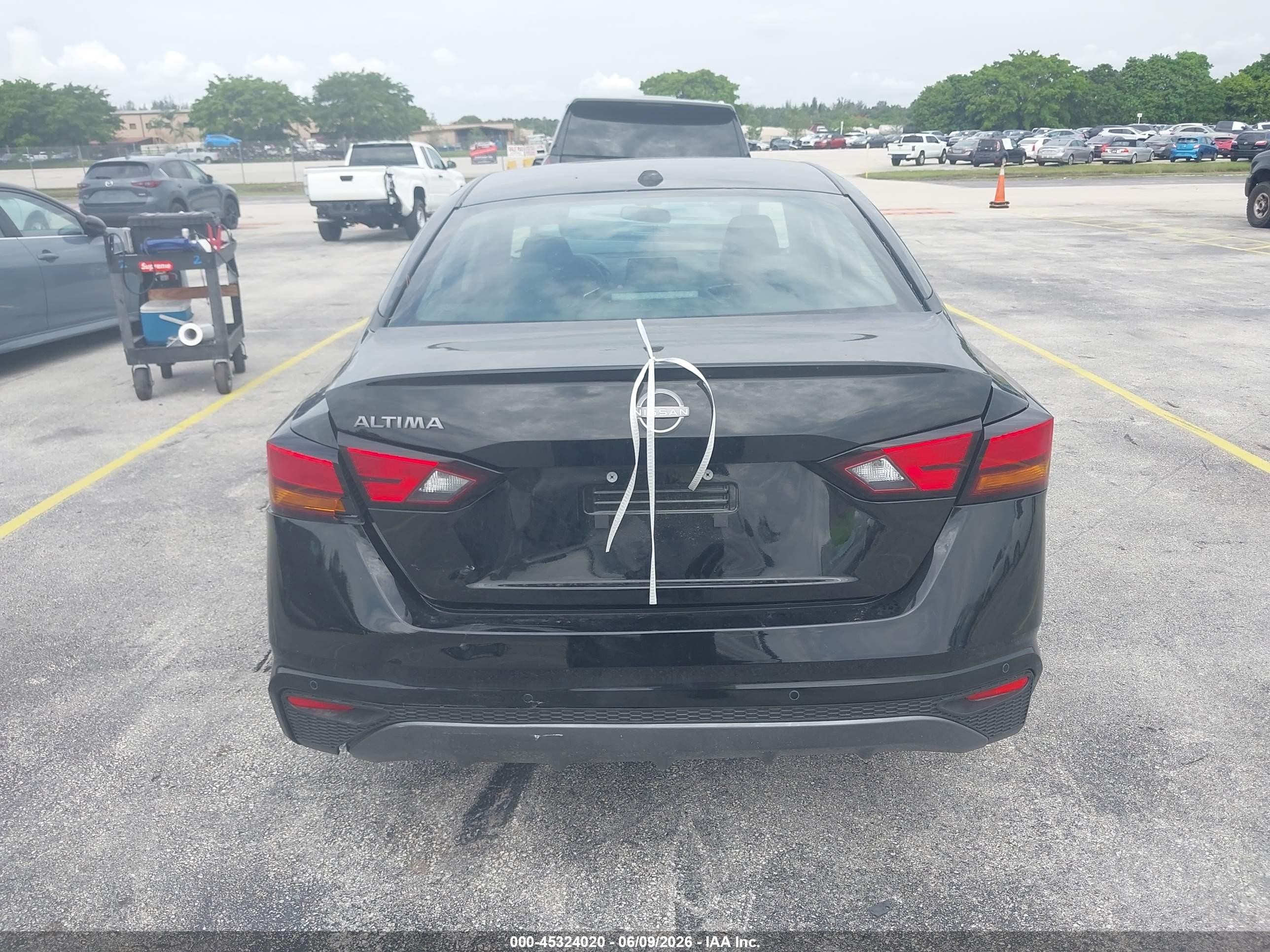 2026 Nissan Altima Sv Fwd Black vin: 1N4BL4DV1TN312855