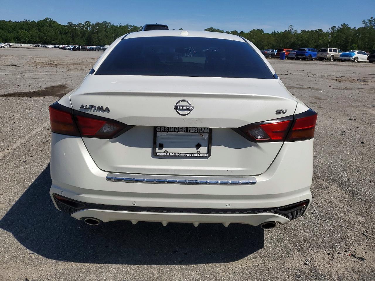 2023 Nissan Altima Sv White vin: 1N4BL4DV2PN303457