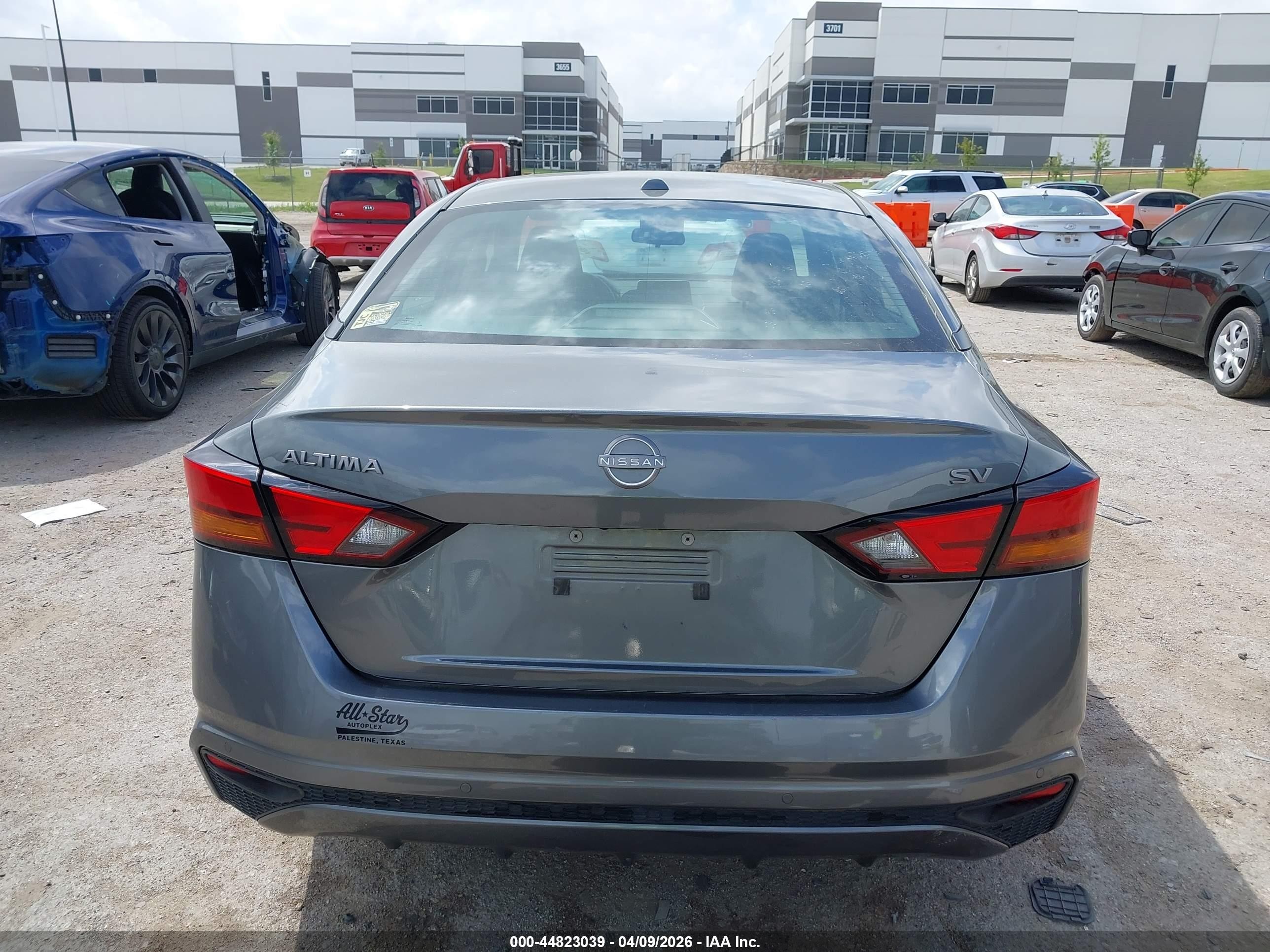 2023 Nissan Altima Sv Fwd Черный vin: 1N4BL4DV2PN376568