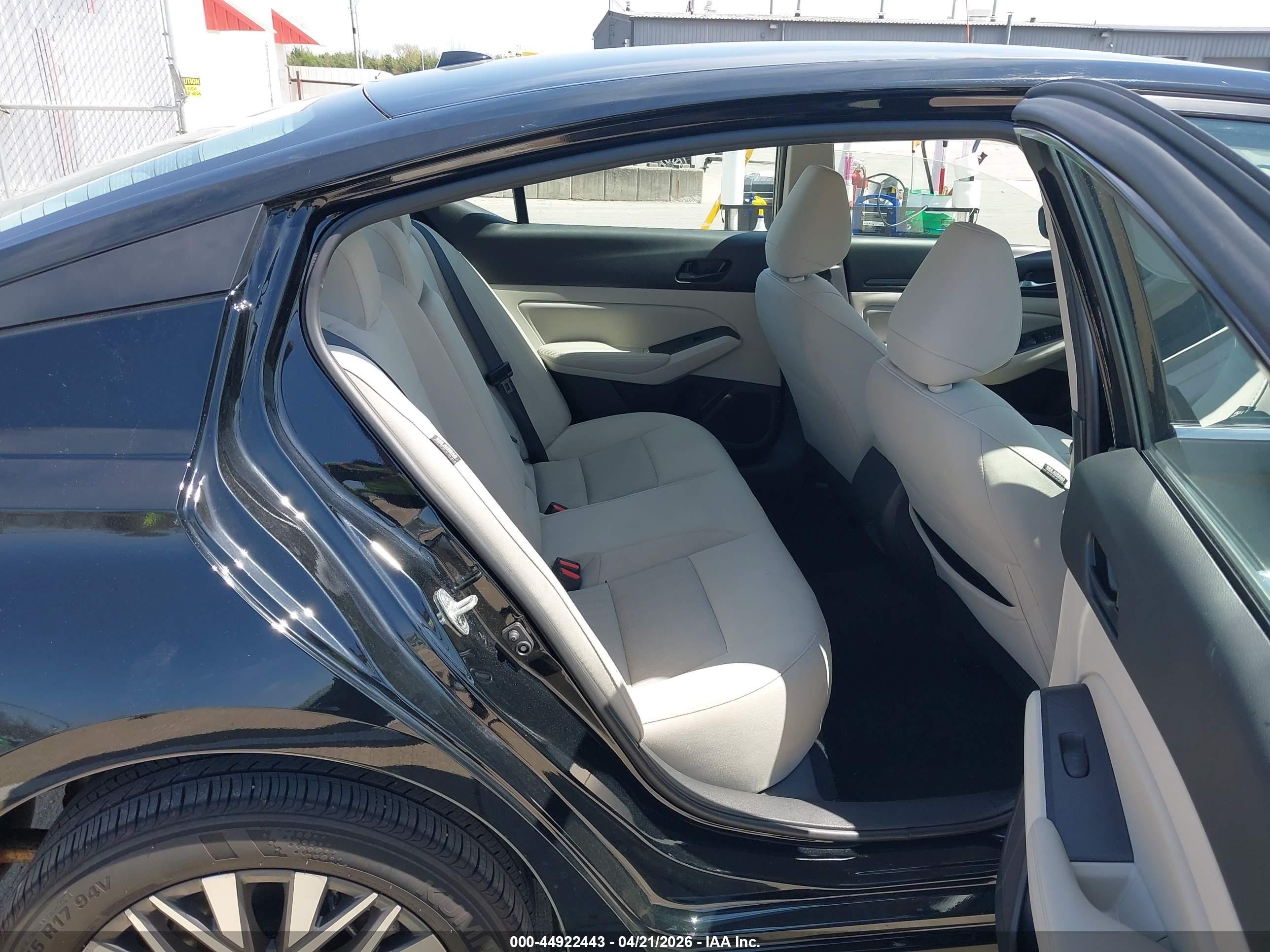 2025 Nissan Altima Sv Fwd Black vin: 1N4BL4DV2SN316976