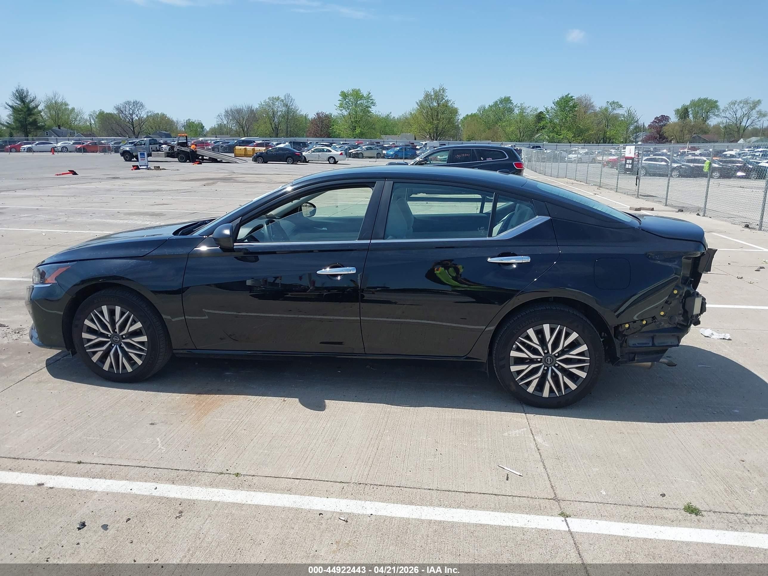 2025 Nissan Altima Sv Fwd Black vin: 1N4BL4DV2SN316976