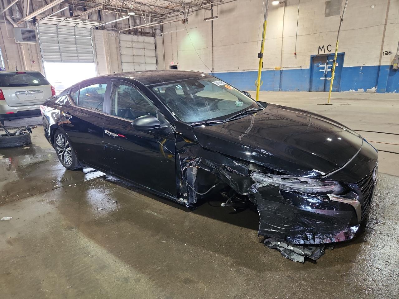 2025 Nissan Altima Sv Black vin: 1N4BL4DV2SN402322 Damage: Right Head Lamp, Broken, Replacement Required