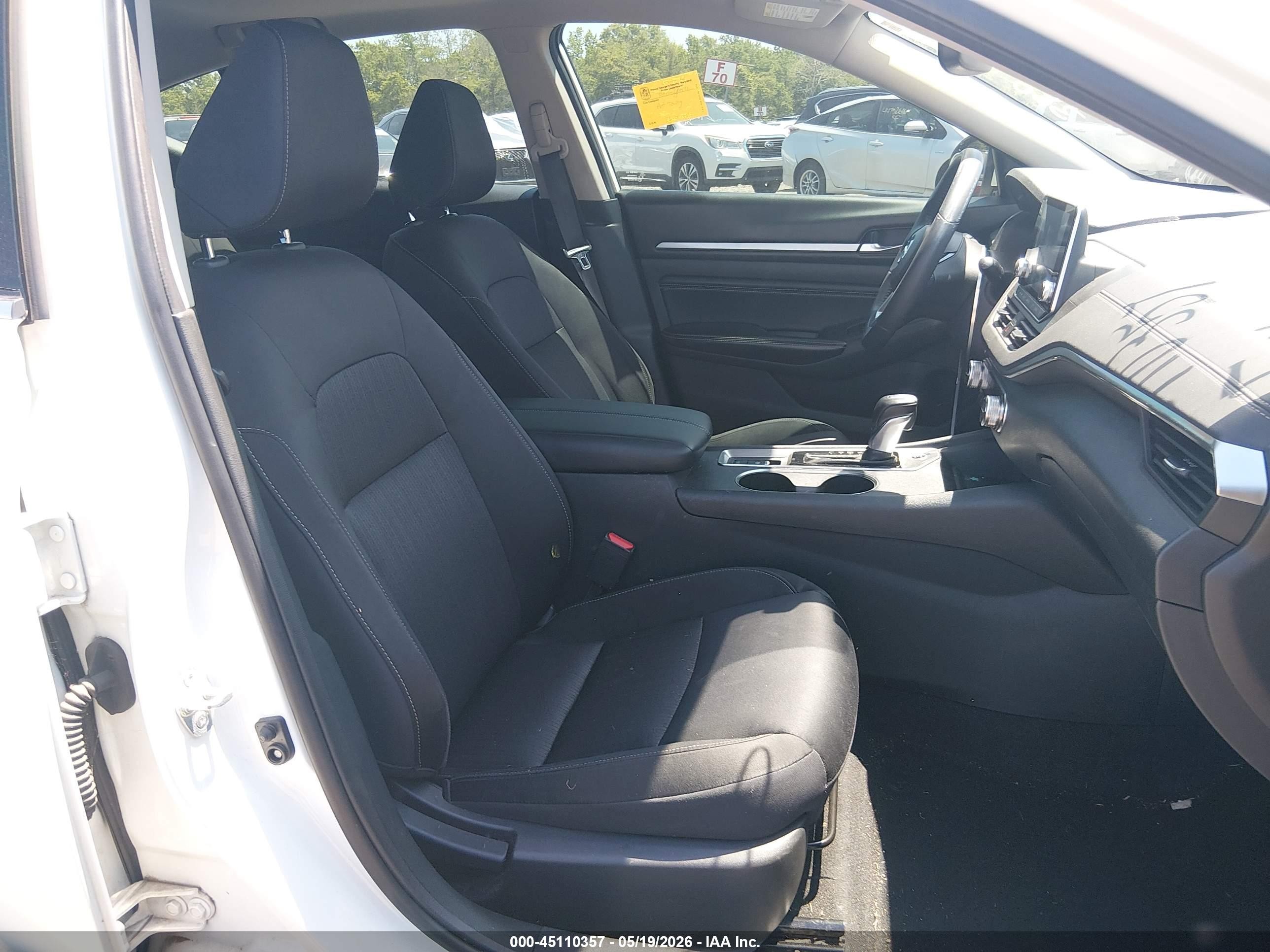 2019 Nissan Altima 2.5 Sv Белый vin: 1N4BL4DV3KC164315