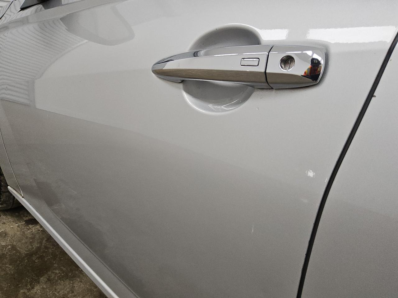 2021 Nissan Altima Sv Серебряный vin: 1N4BL4DV3MN341954 Damage: Left Front Door, Heavy Scratch, 1/2 To 1 Inch