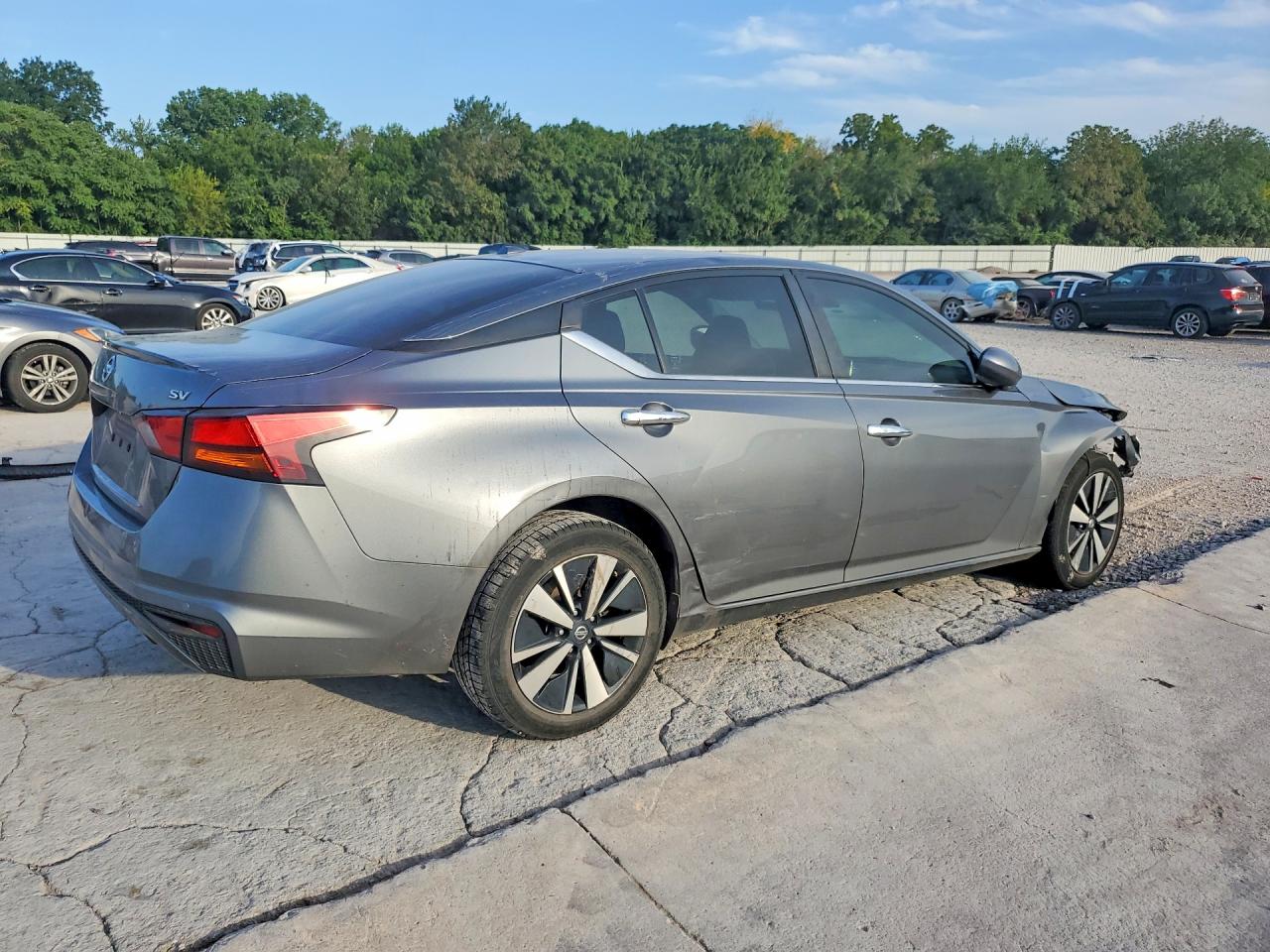 2021 Nissan Altima Sv Silver vin: 1N4BL4DV3MN388529