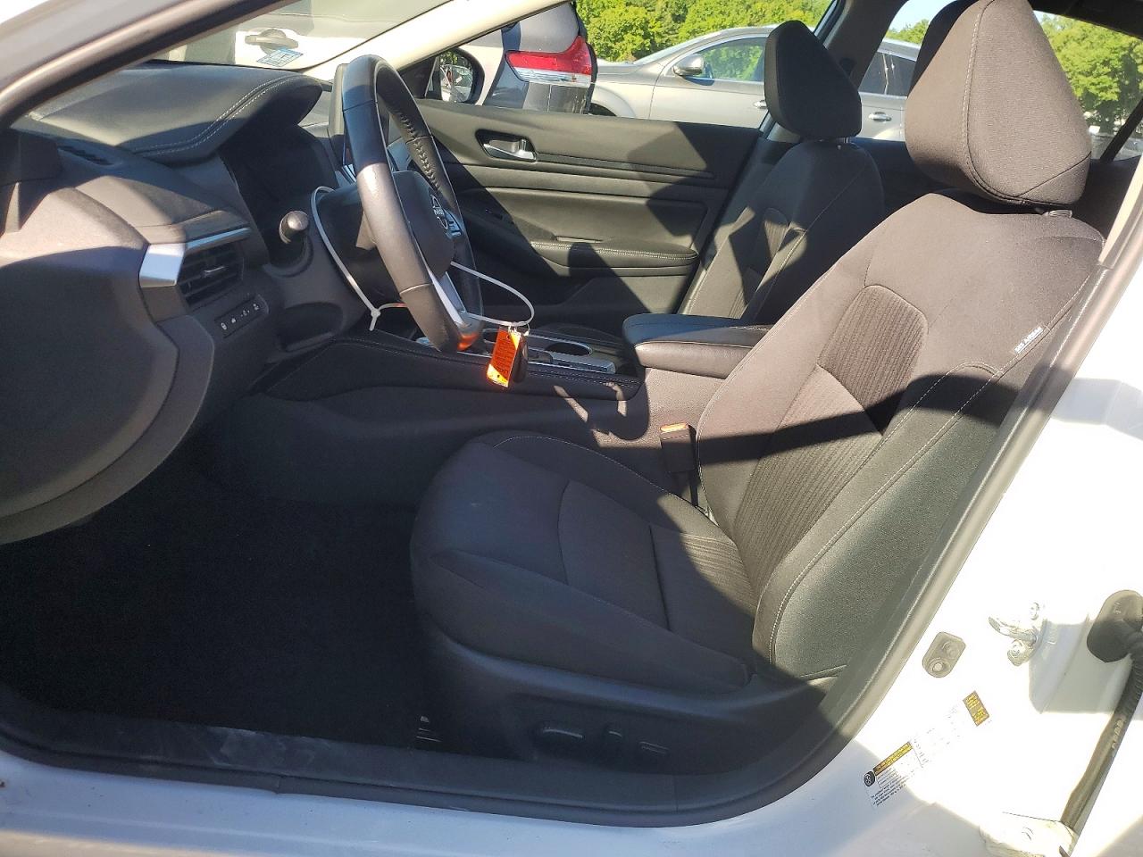 2024 Nissan Altima Sv White vin: 1N4BL4DV3RN420595
