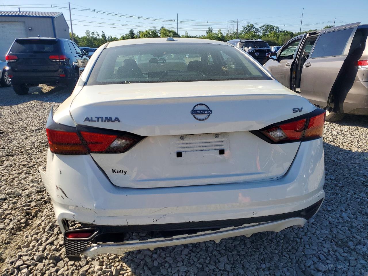 2024 Nissan Altima Sv White vin: 1N4BL4DV3RN420595
