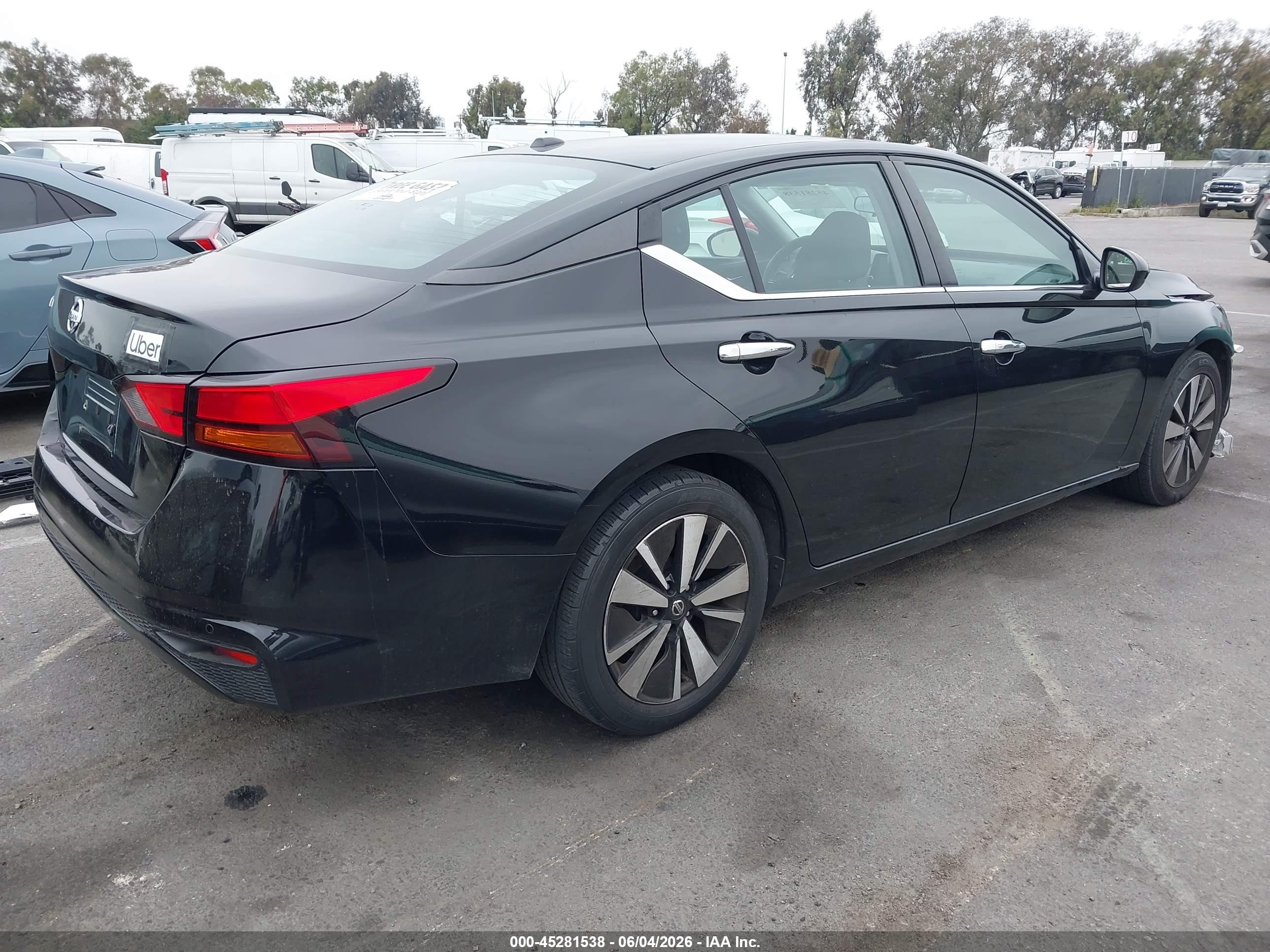 2021 Nissan Altima Sv Fwd Black vin: 1N4BL4DV4MN411638