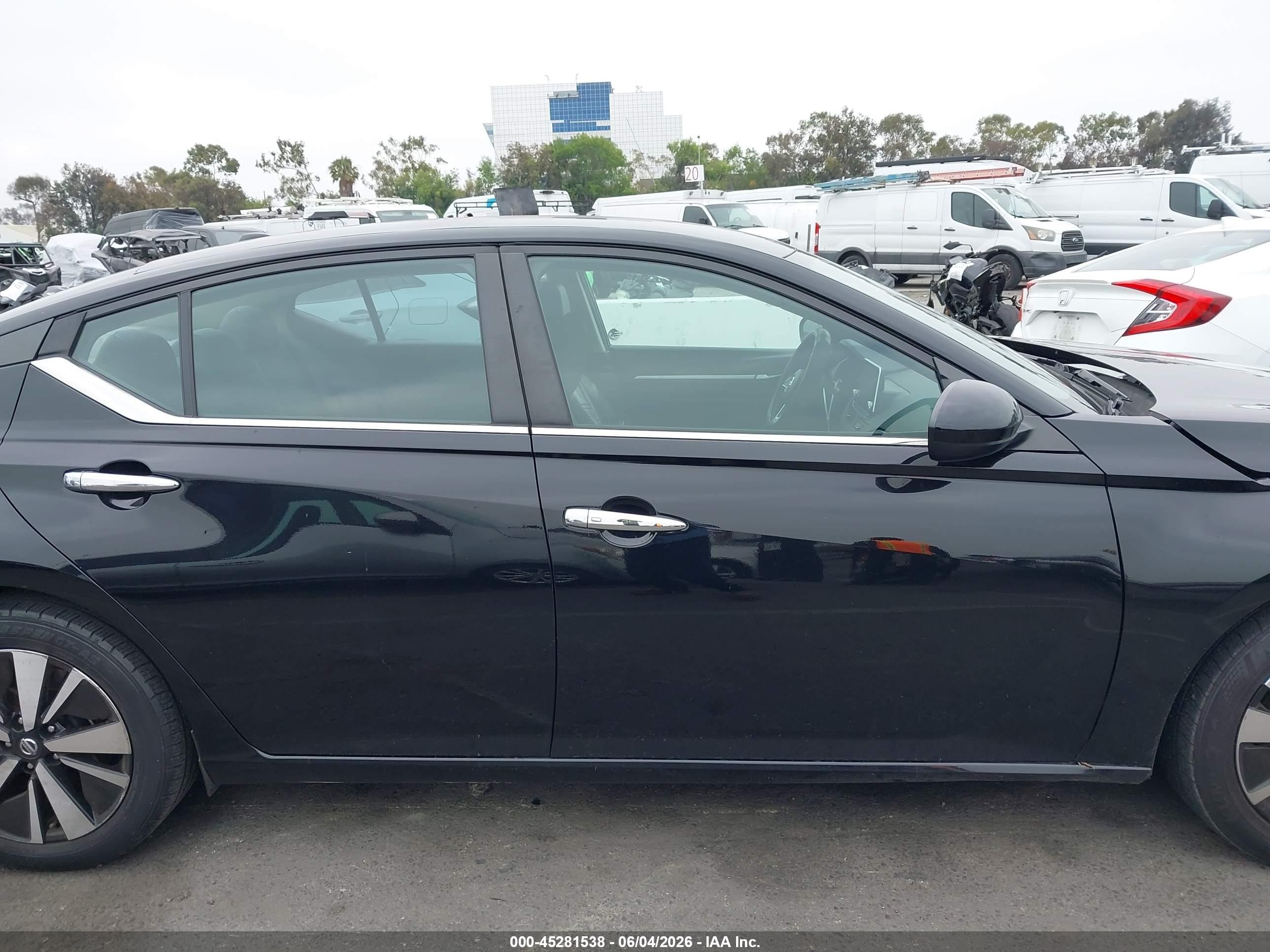 2021 Nissan Altima Sv Fwd Black vin: 1N4BL4DV4MN411638