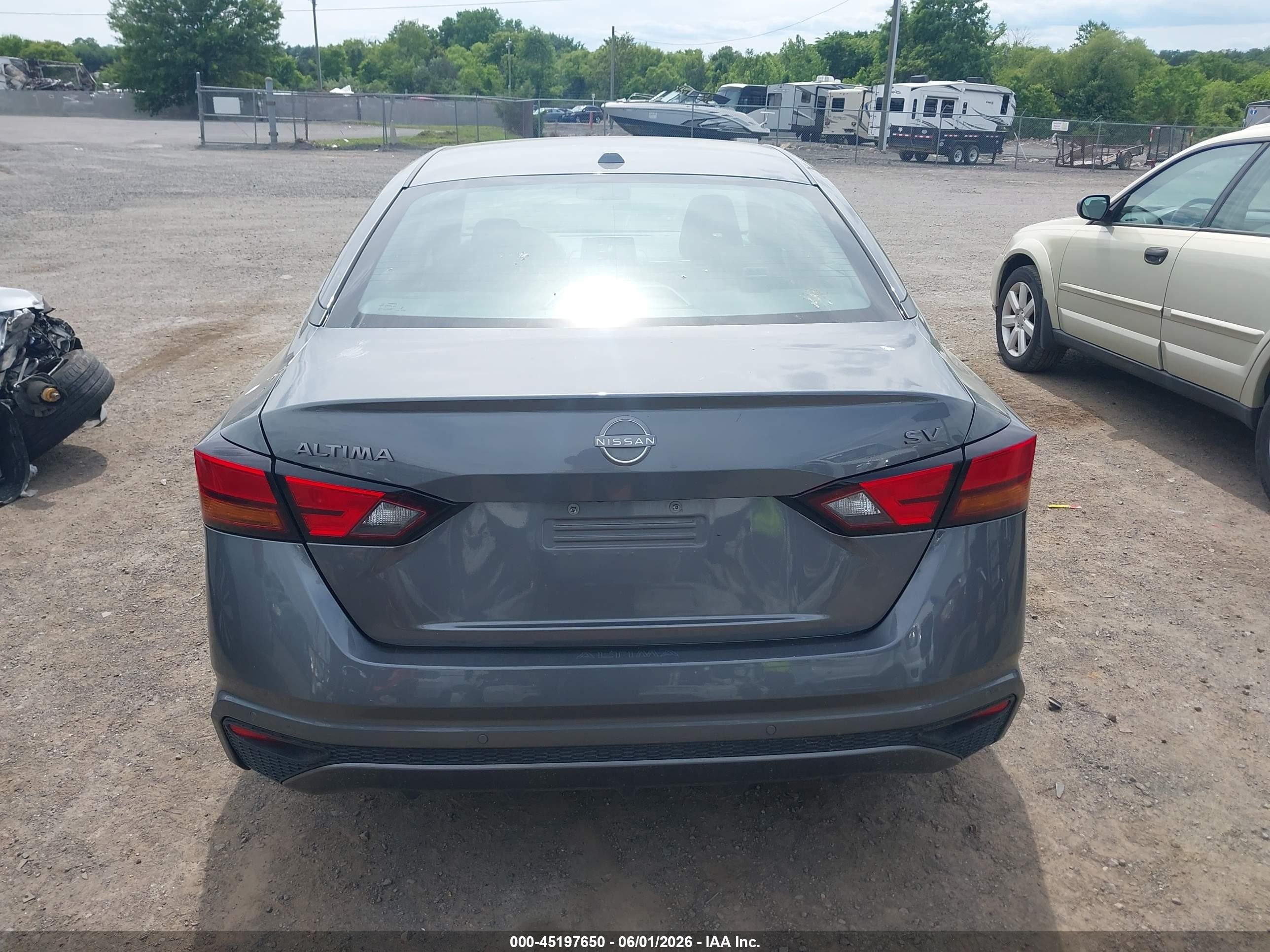 2024 Nissan Altima Sv Fwd Серый vin: 1N4BL4DV4RN317721