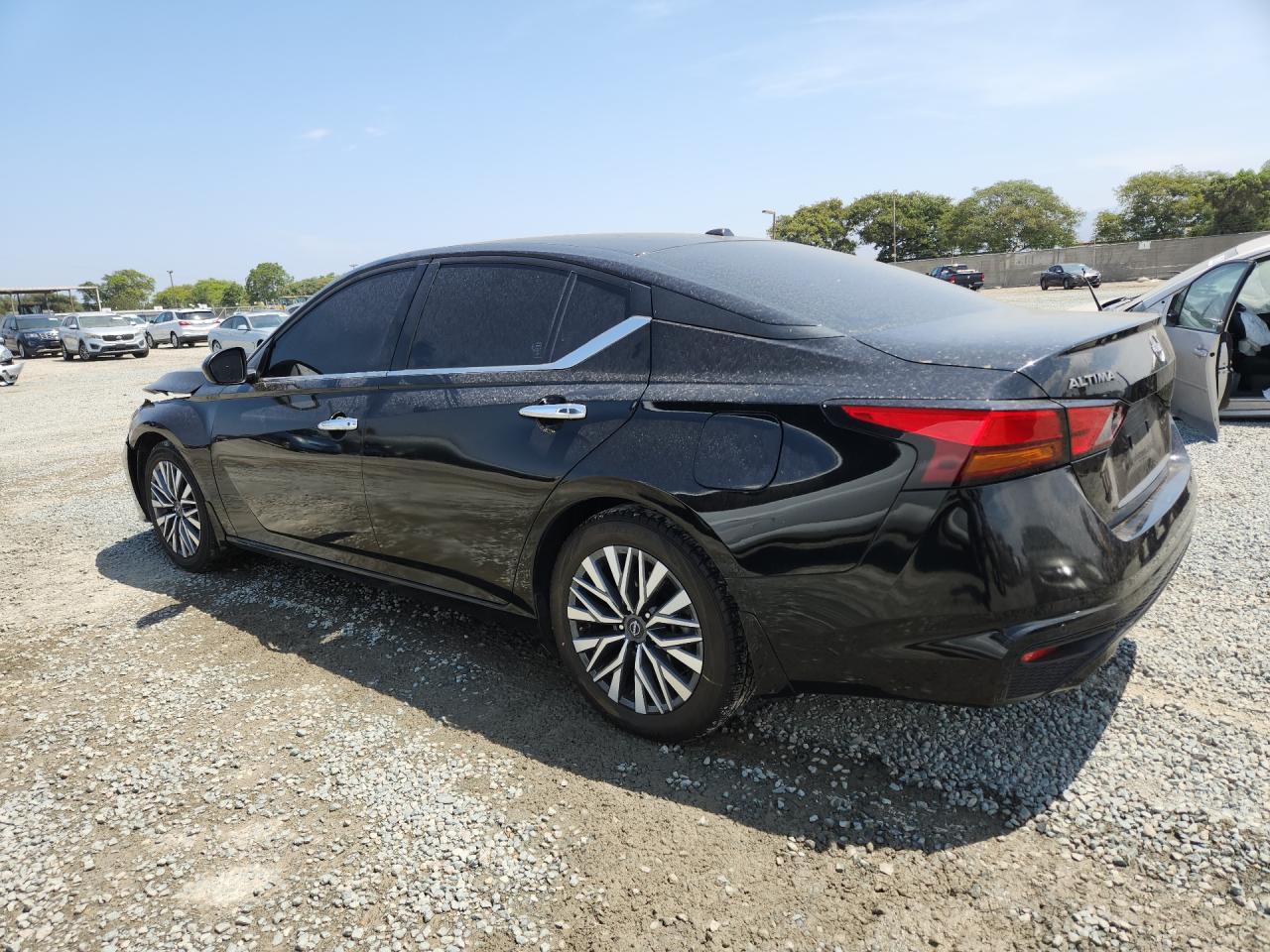 2024 Nissan Altima Sv Black vin: 1N4BL4DV4RN351268