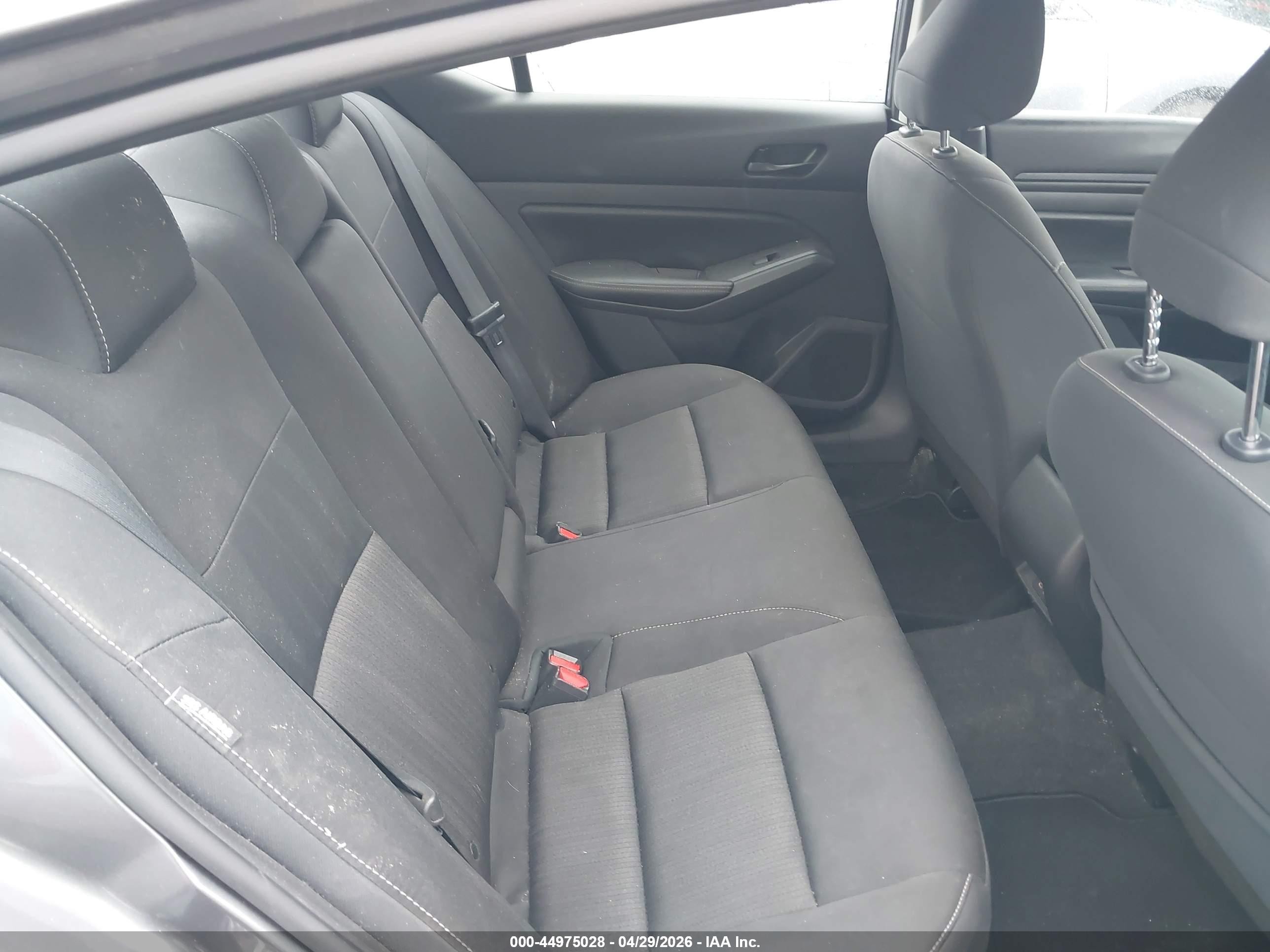 2024 Nissan Altima Sv Fwd Gray vin: 1N4BL4DV4RN371018