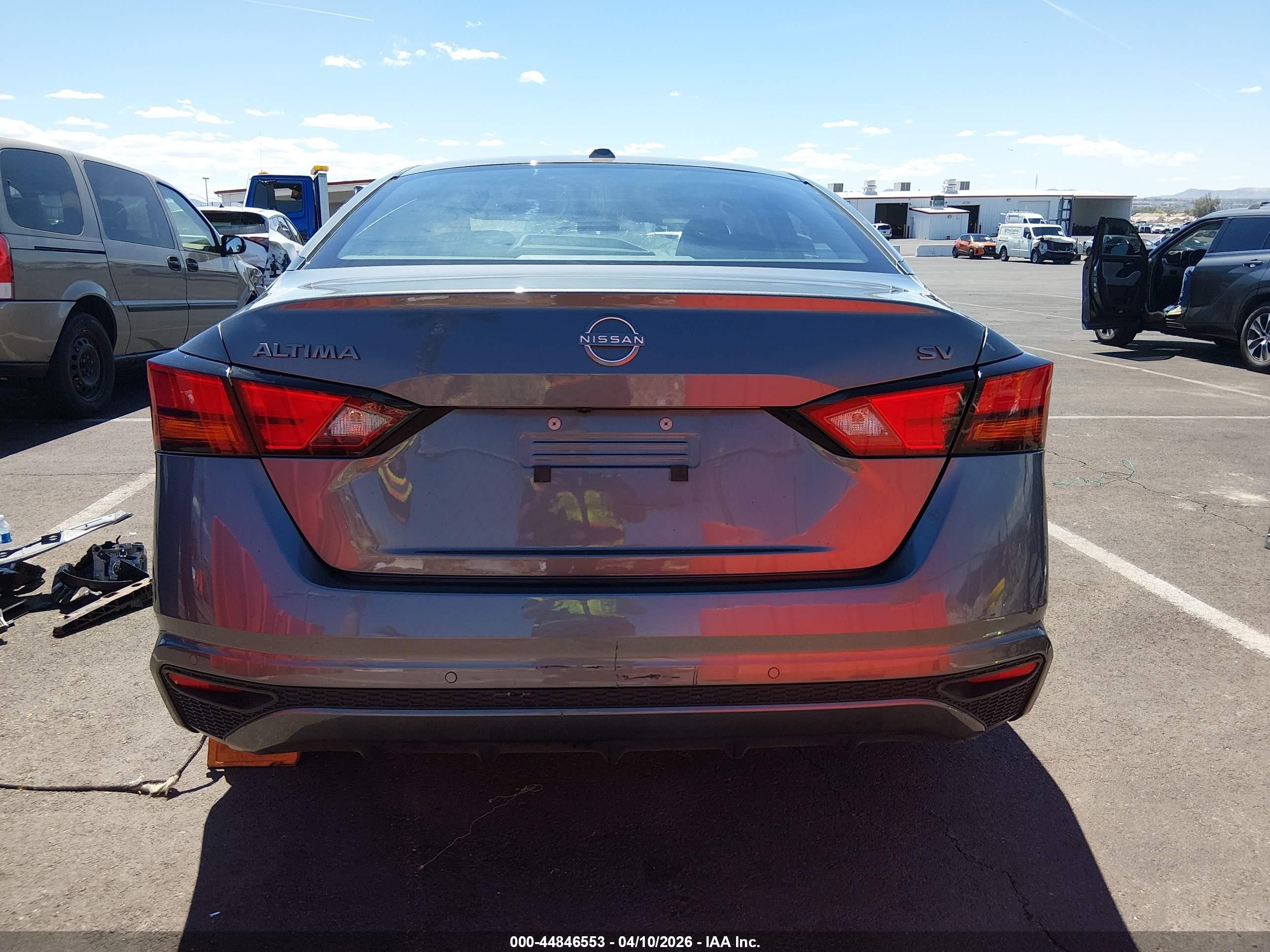 2024 Nissan Altima Sv Fwd Серый vin: 1N4BL4DV4RN402848