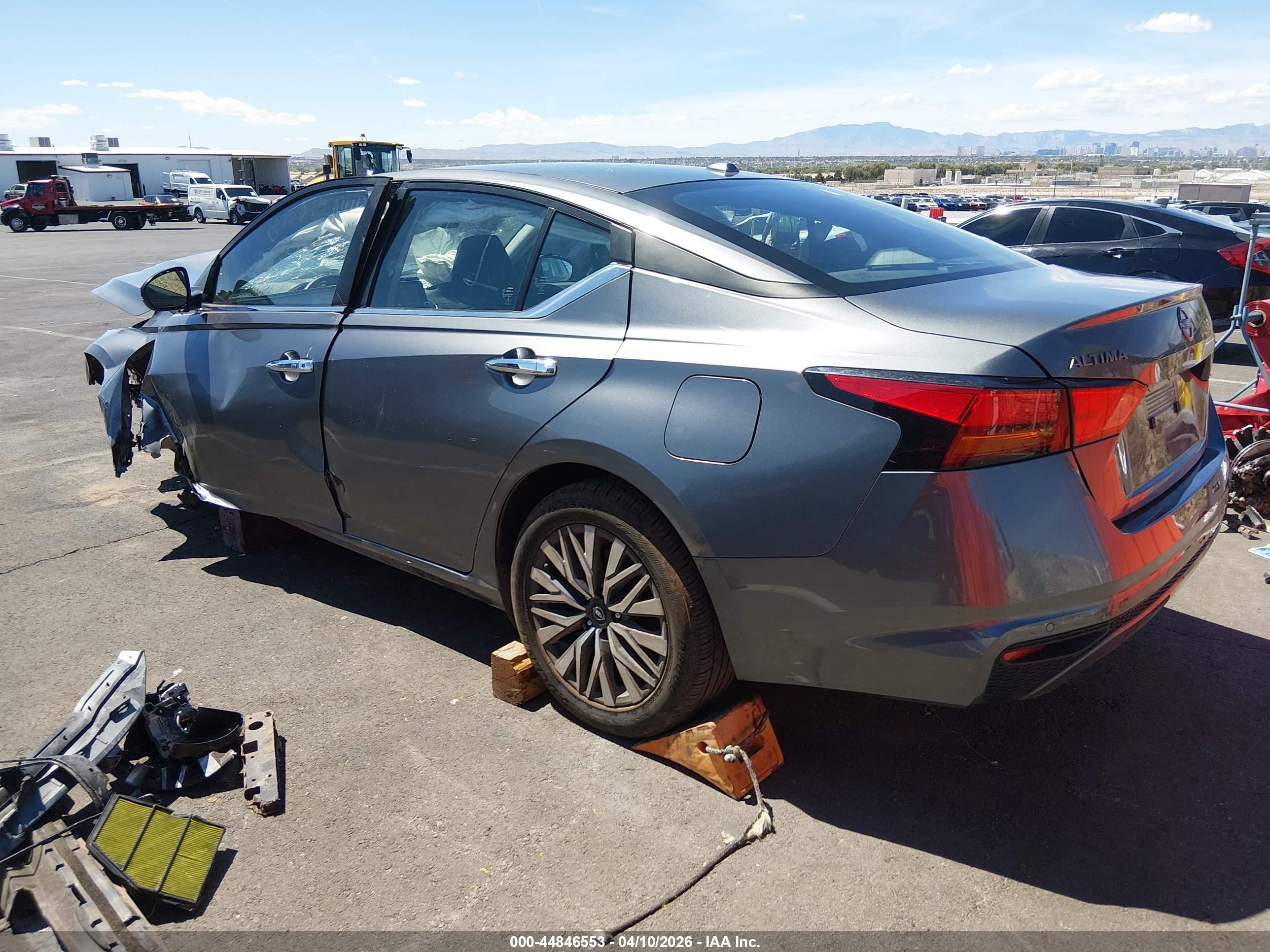 2024 Nissan Altima Sv Fwd Серый vin: 1N4BL4DV4RN402848