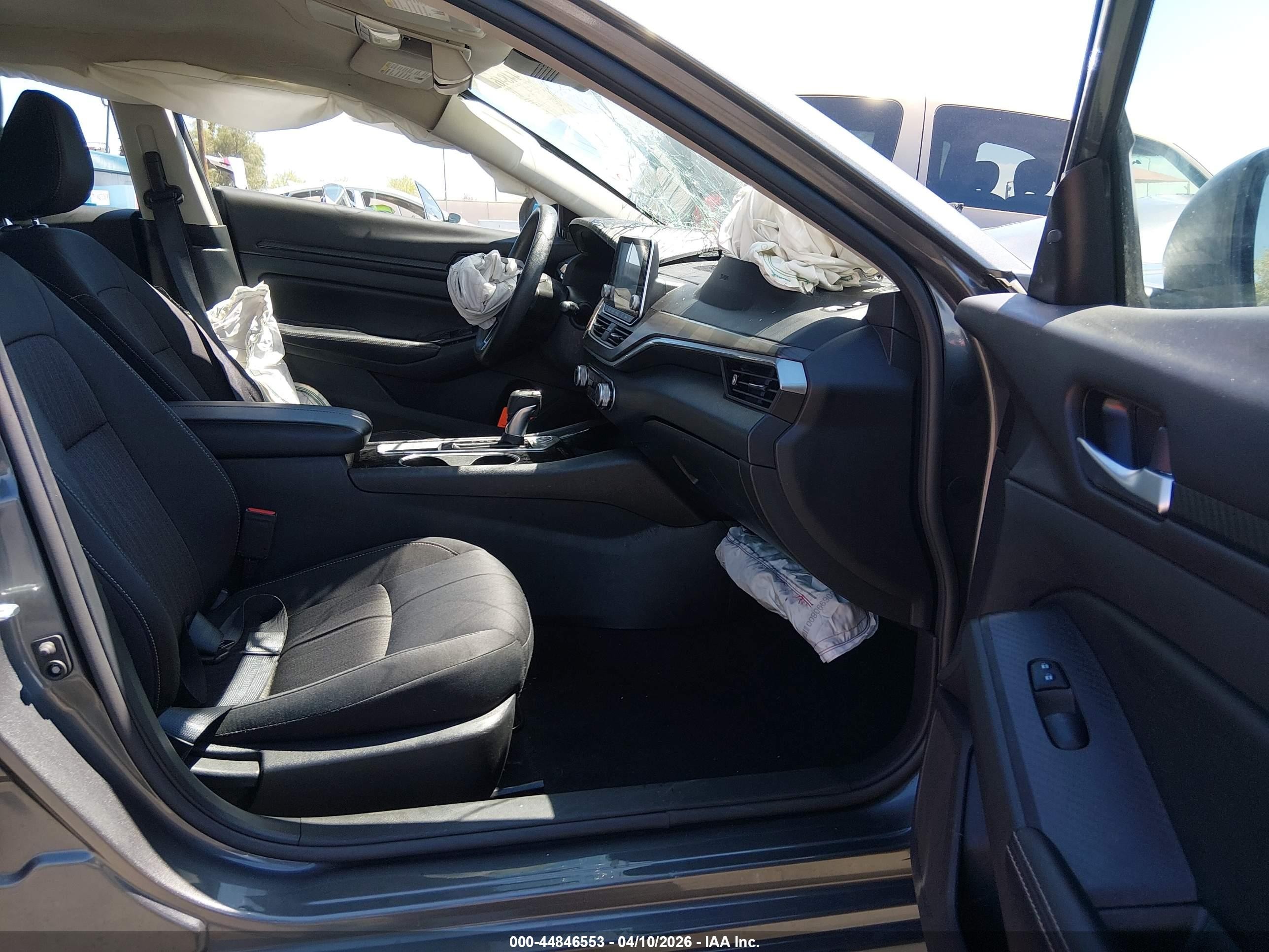 2024 Nissan Altima Sv Fwd Серый vin: 1N4BL4DV4RN402848