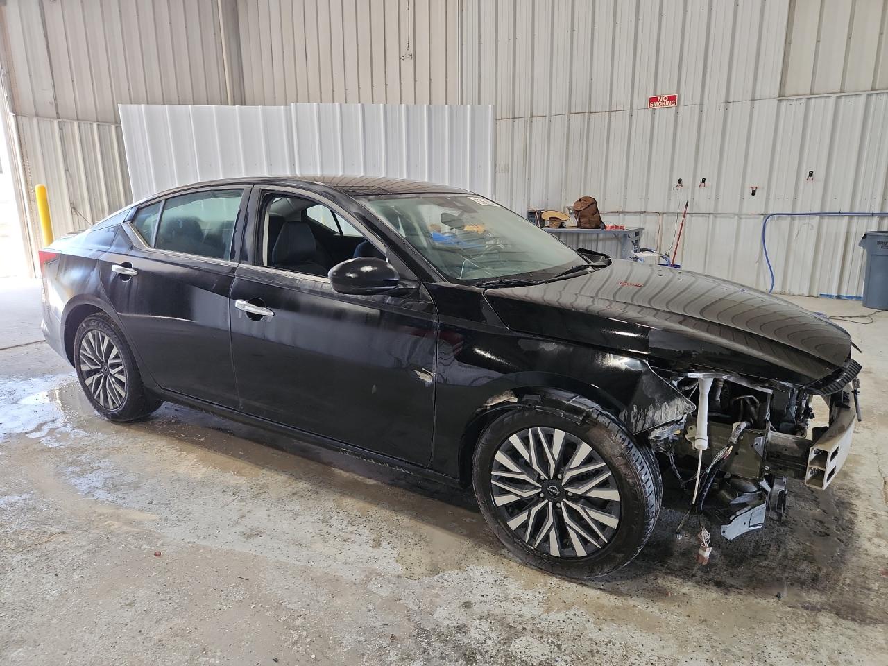 2024 Nissan Altima Sv Black vin: 1N4BL4DV4RN420248 Damage: Right Front Door, Dent(S) W/ Paint Dmg, 2 To 3 Inches