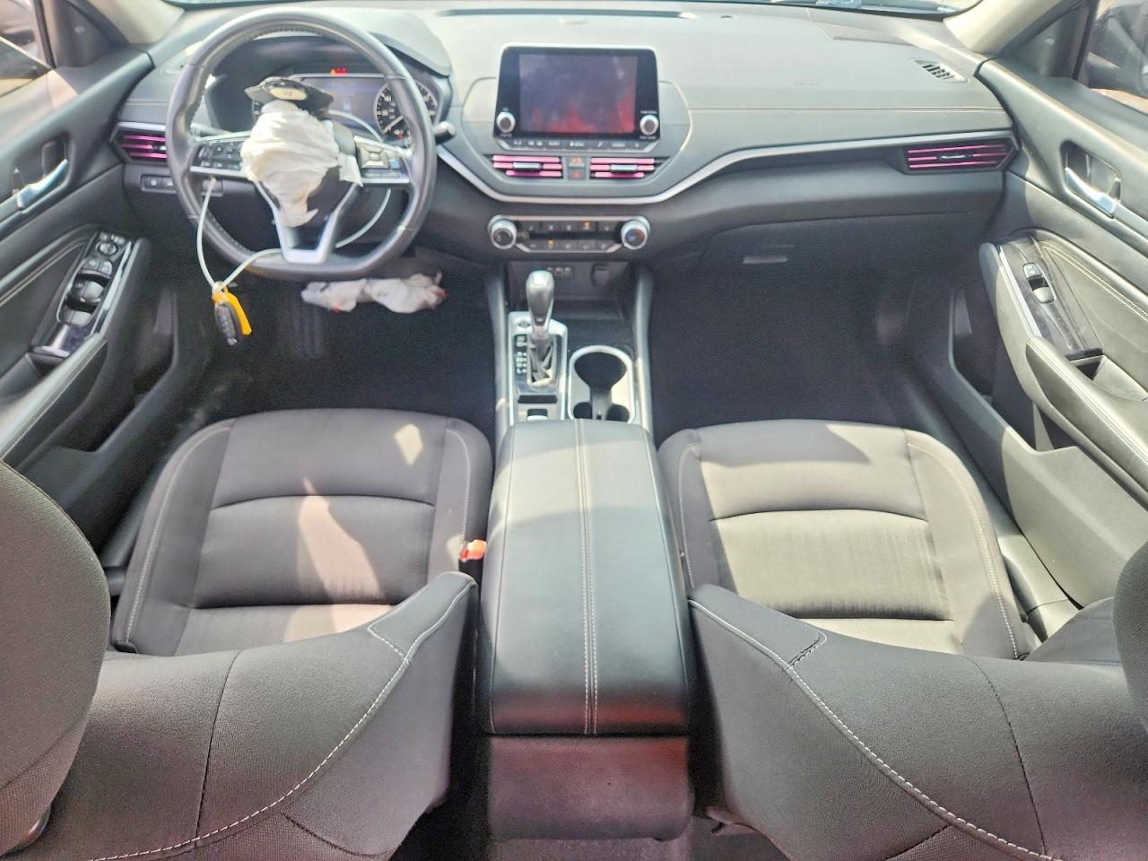 2022 Nissan Altima Sv Черный vin: 1N4BL4DV5NN352147
