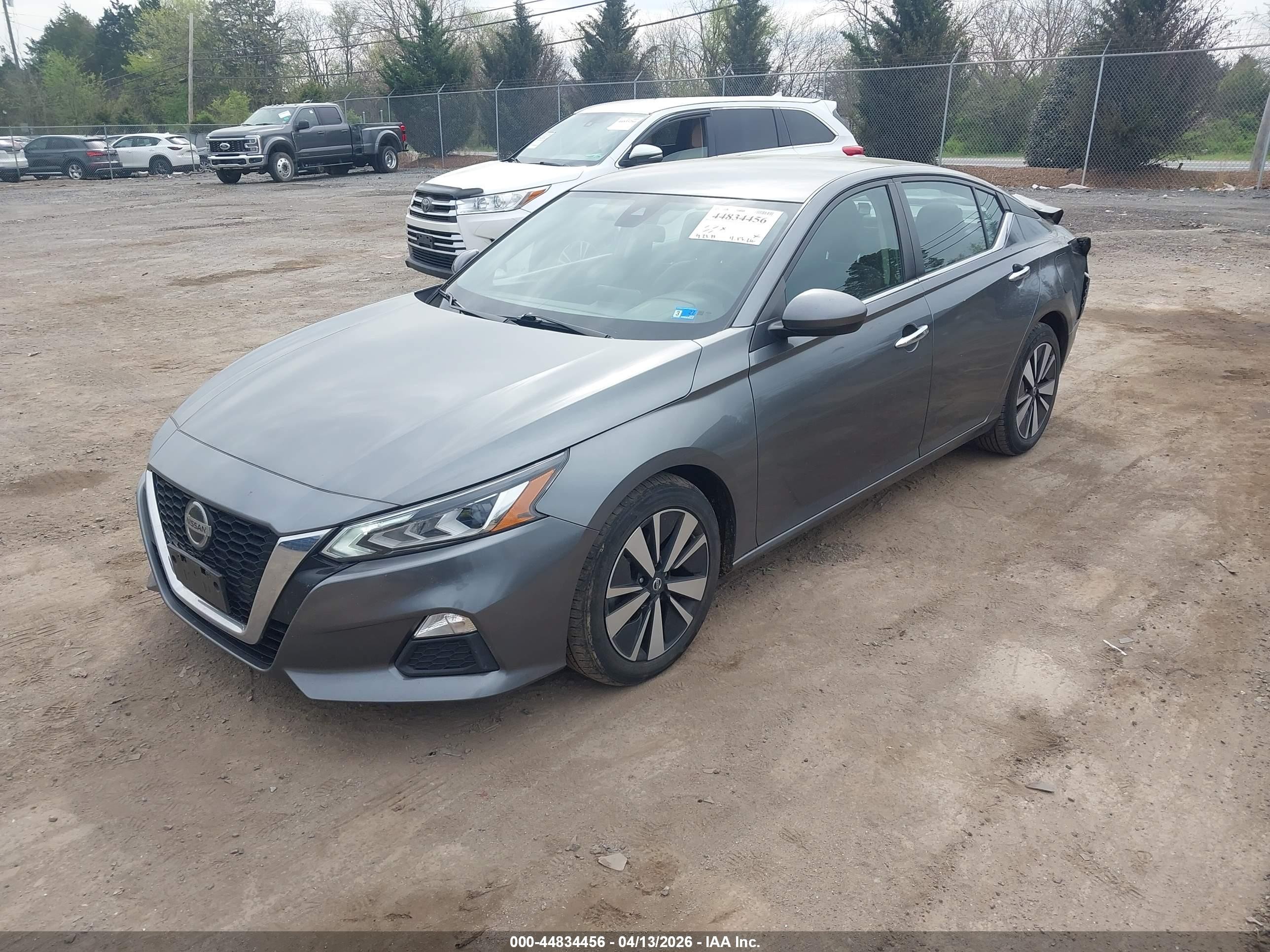 2022 Nissan Altima Sv Fwd Серый vin: 1N4BL4DV5NN404697