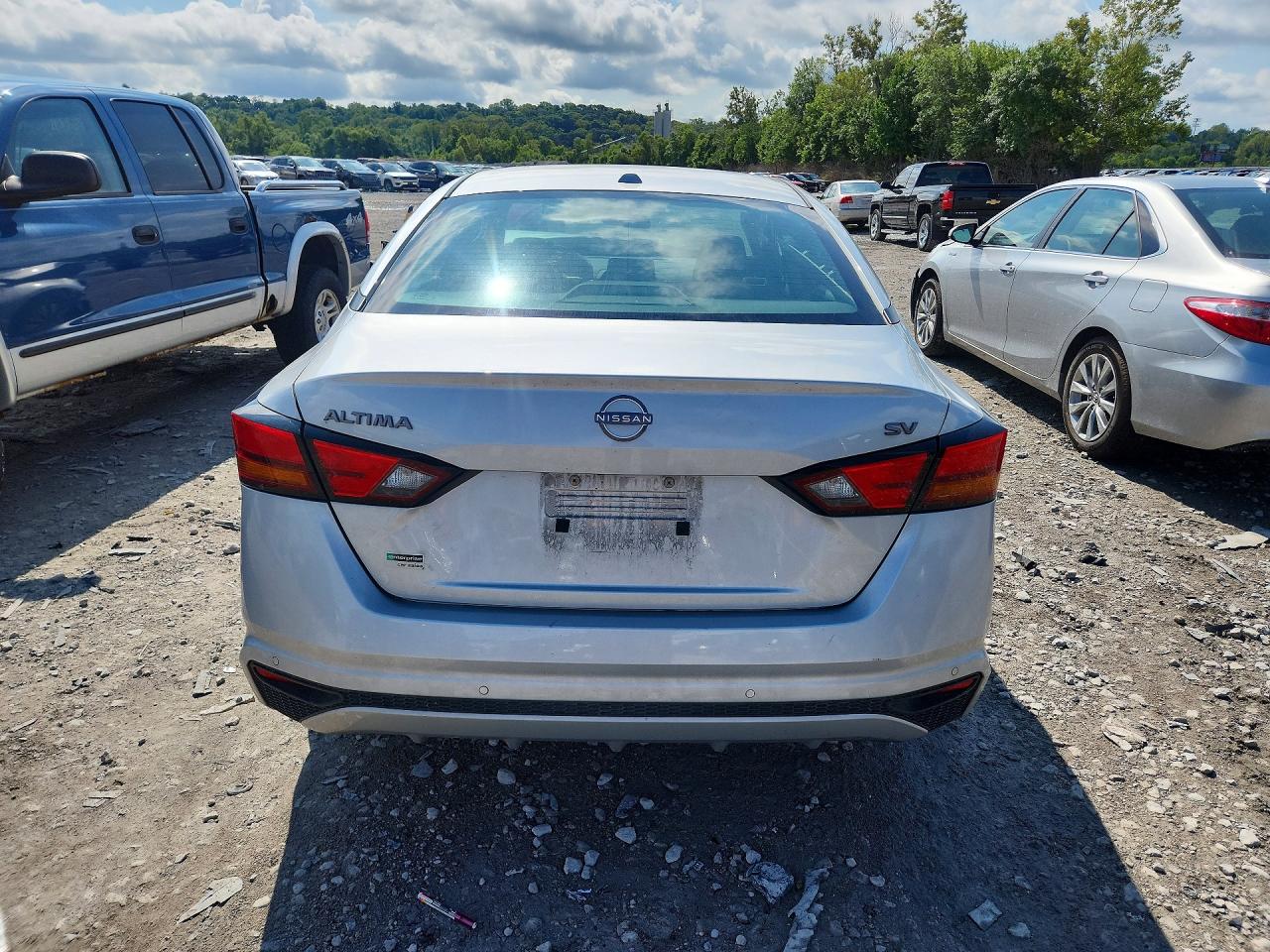 2023 Nissan Altima Sv Silver vin: 1N4BL4DV5PN320429
