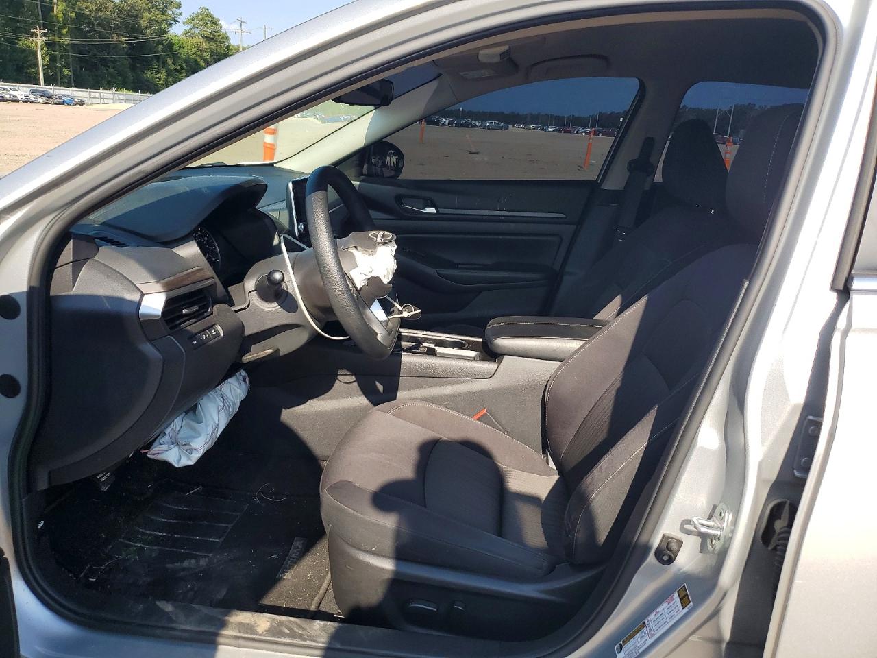 2024 Nissan Altima Sv Silver vin: 1N4BL4DV5RN378933