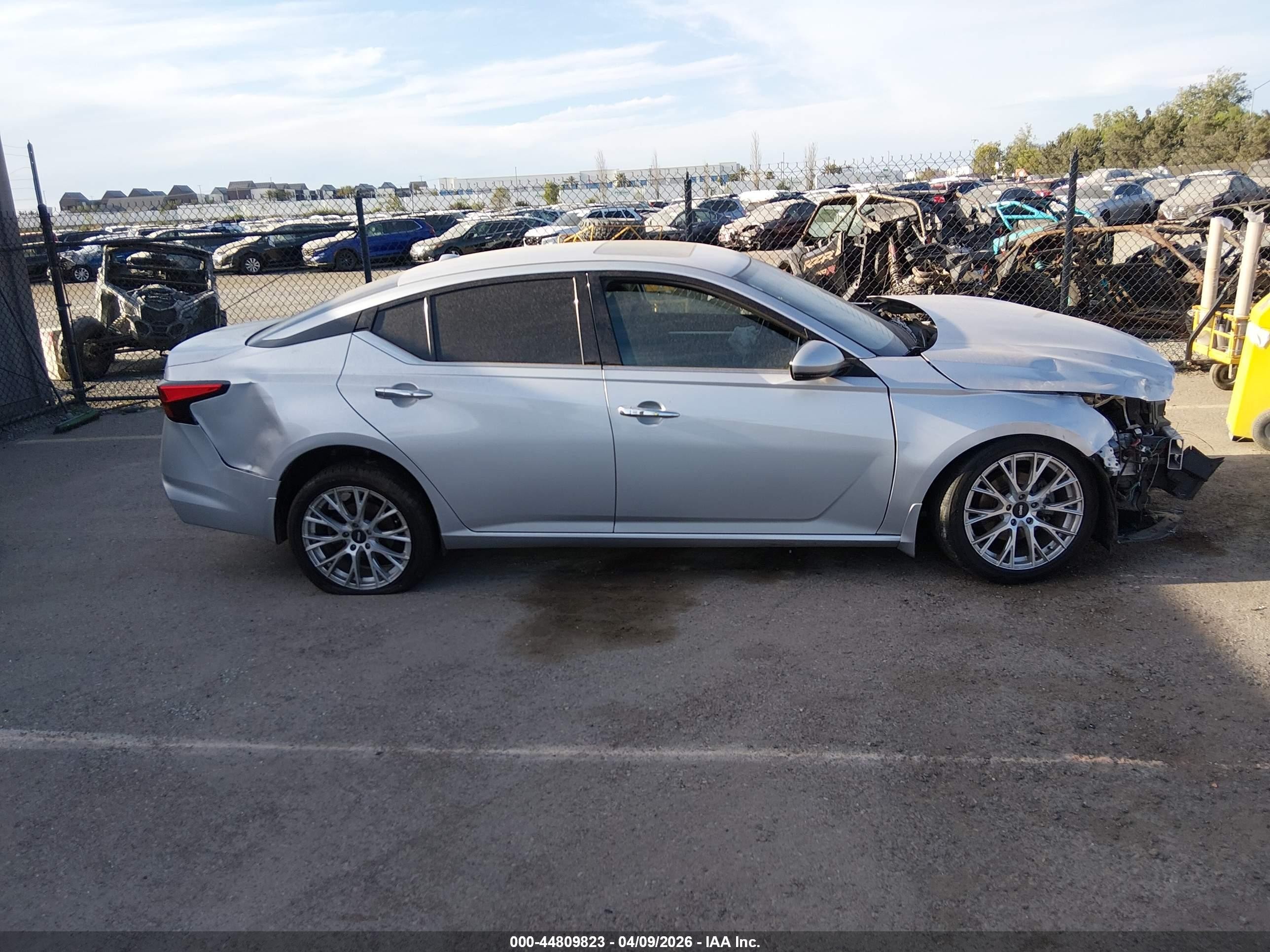 2019 Nissan Altima 2.5 Sv Silver vin: 1N4BL4DV6KC165930