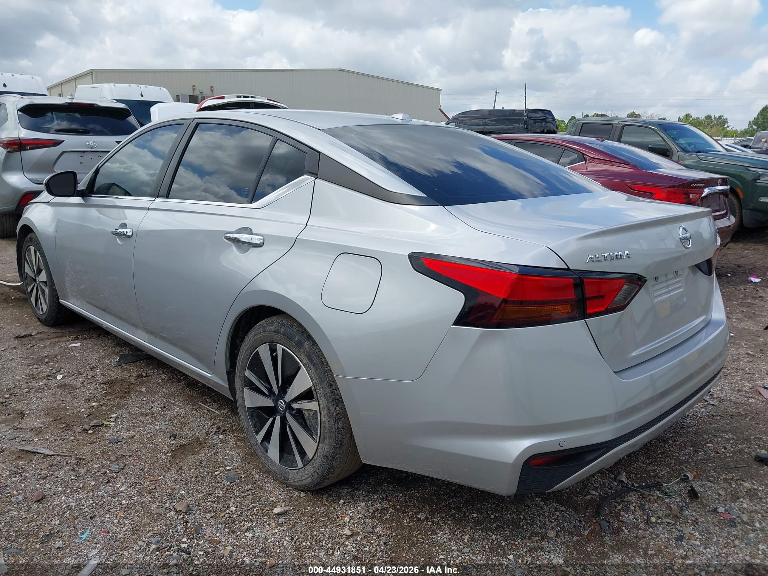 2021 Nissan Altima Sv Fwd Серебряный vin: 1N4BL4DV6MN315896