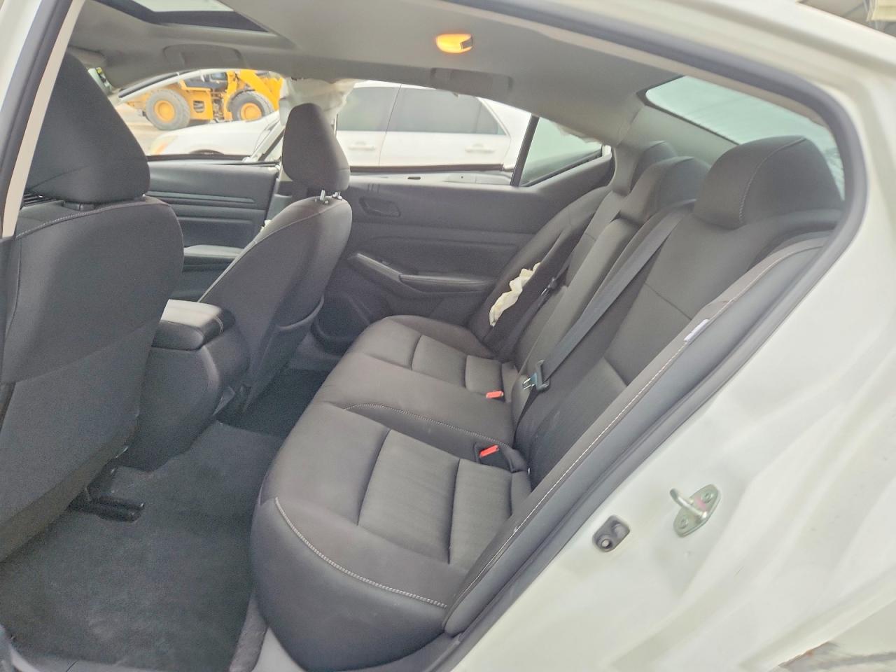 2024 Nissan Altima 2.5 Sv White vin: 1N4BL4DV6RN315677