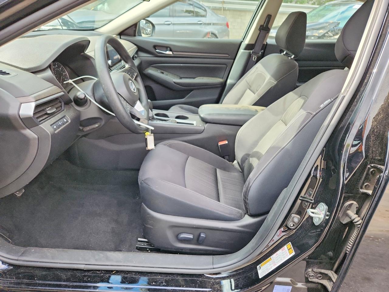 2025 Nissan Altima Sv Black vin: 1N4BL4DV6SN352069