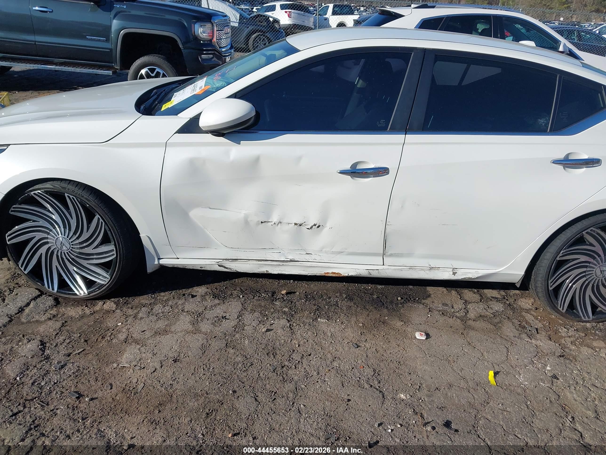 2021 Nissan Altima Sv Fwd White vin: 1N4BL4DV7MN302333