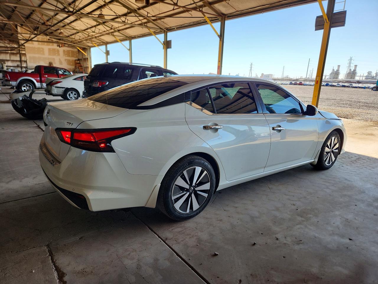 2022 Nissan Altima Sv White vin: 1N4BL4DV7NN347368