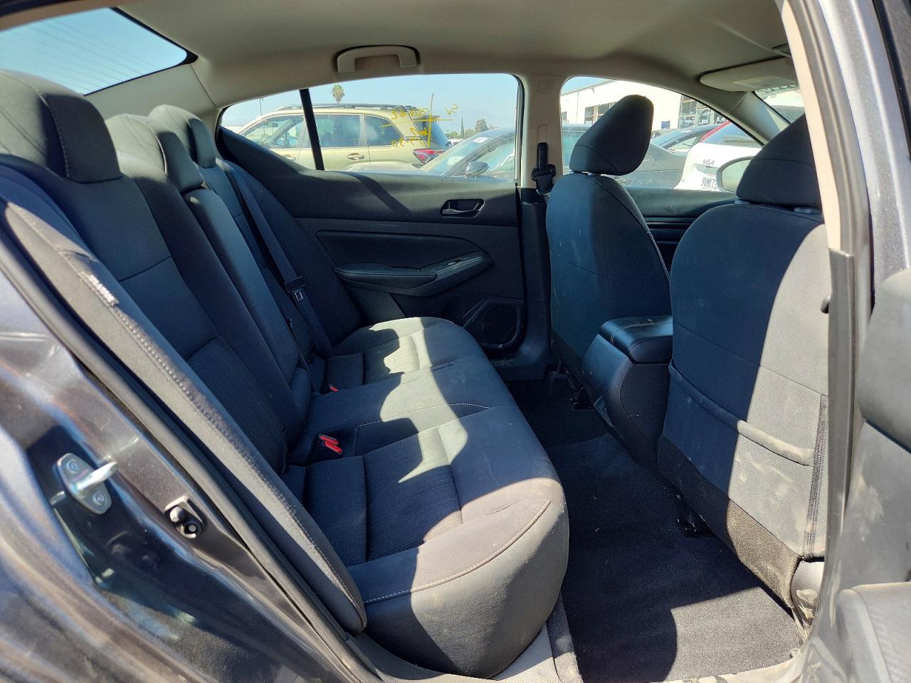 2025 Nissan Altima Sv Gray vin: 1N4BL4DV8SN382786