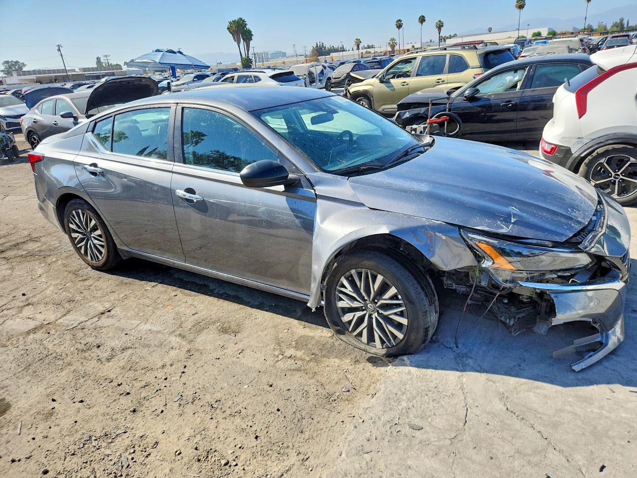 2025 Nissan Altima Sv Gray vin: 1N4BL4DV8SN382786