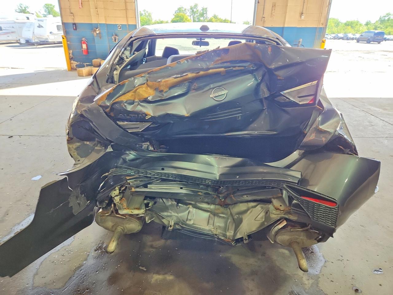 2025 Nissan Altima Sv Gray vin: 1N4BL4DV8SN388961