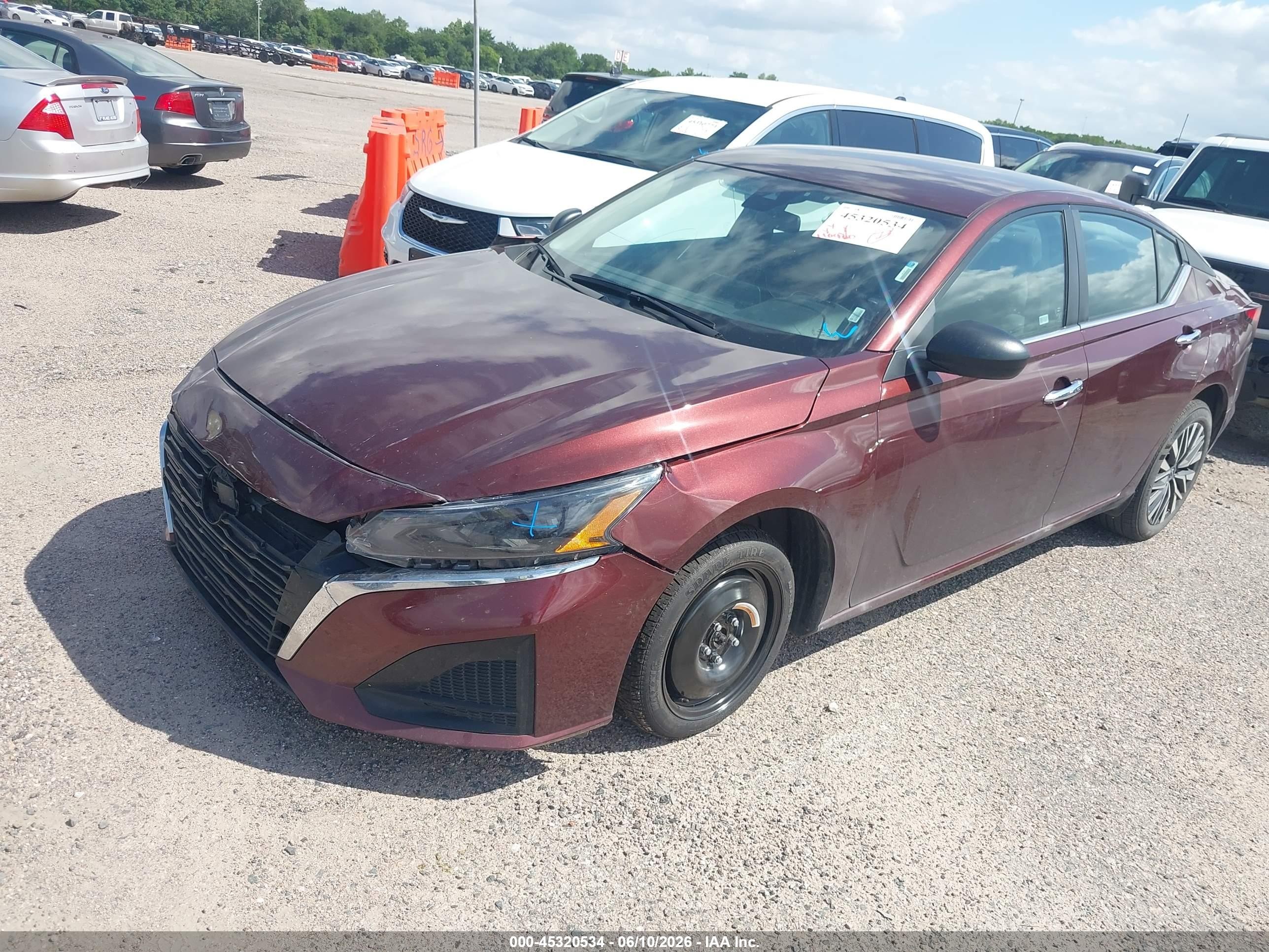 2025 Nissan Altima Sv Fwd Burgundy vin: 1N4BL4DV9SN342877