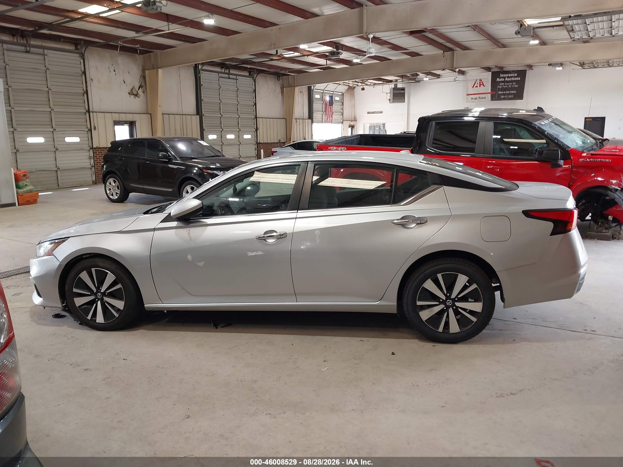 2021 Nissan Altima Sv Fwd Silver vin: 1N4BL4DVXMN364602