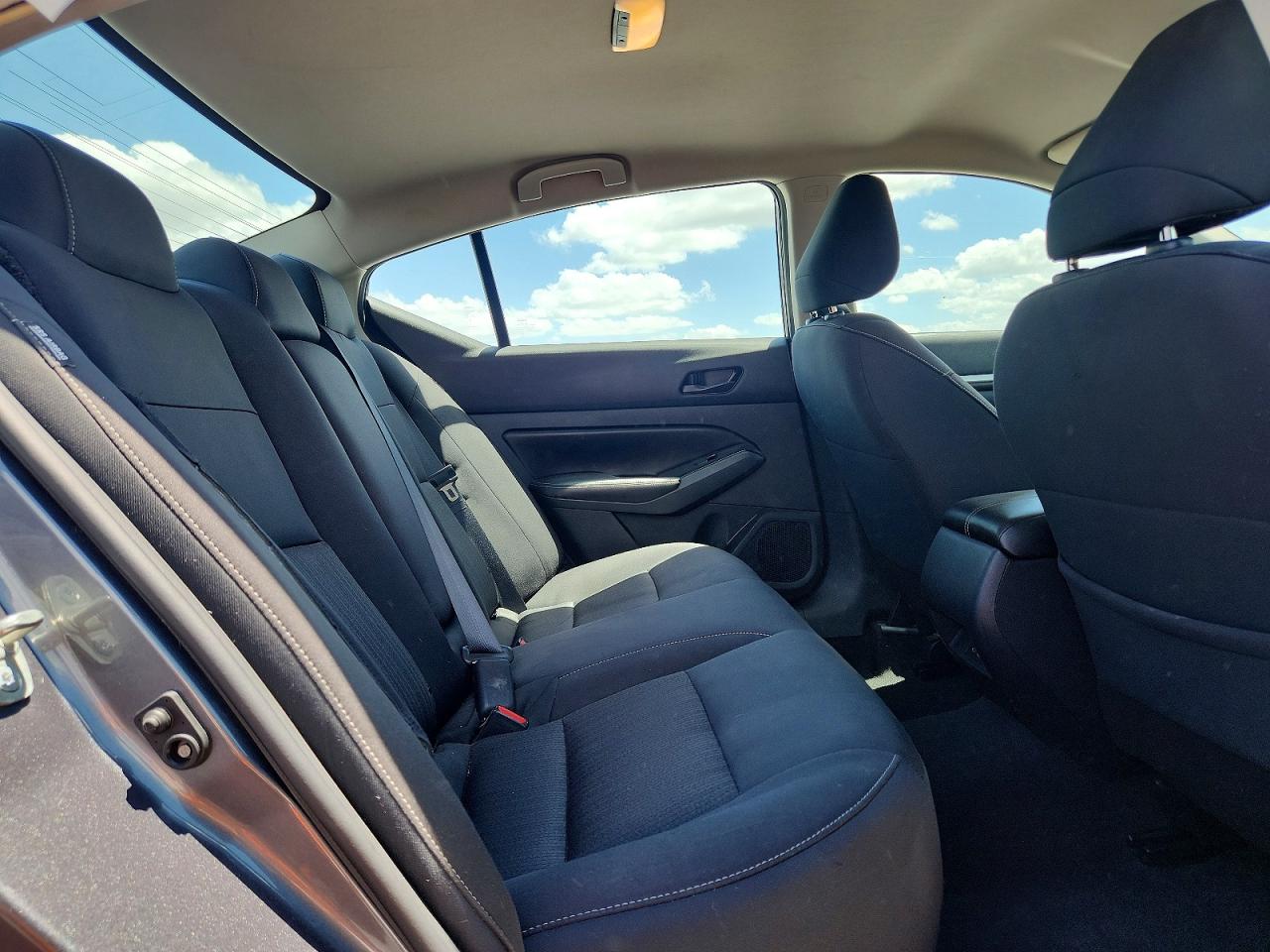 2023 Nissan Altima Sv Gray vin: 1N4BL4DVXPN305523
