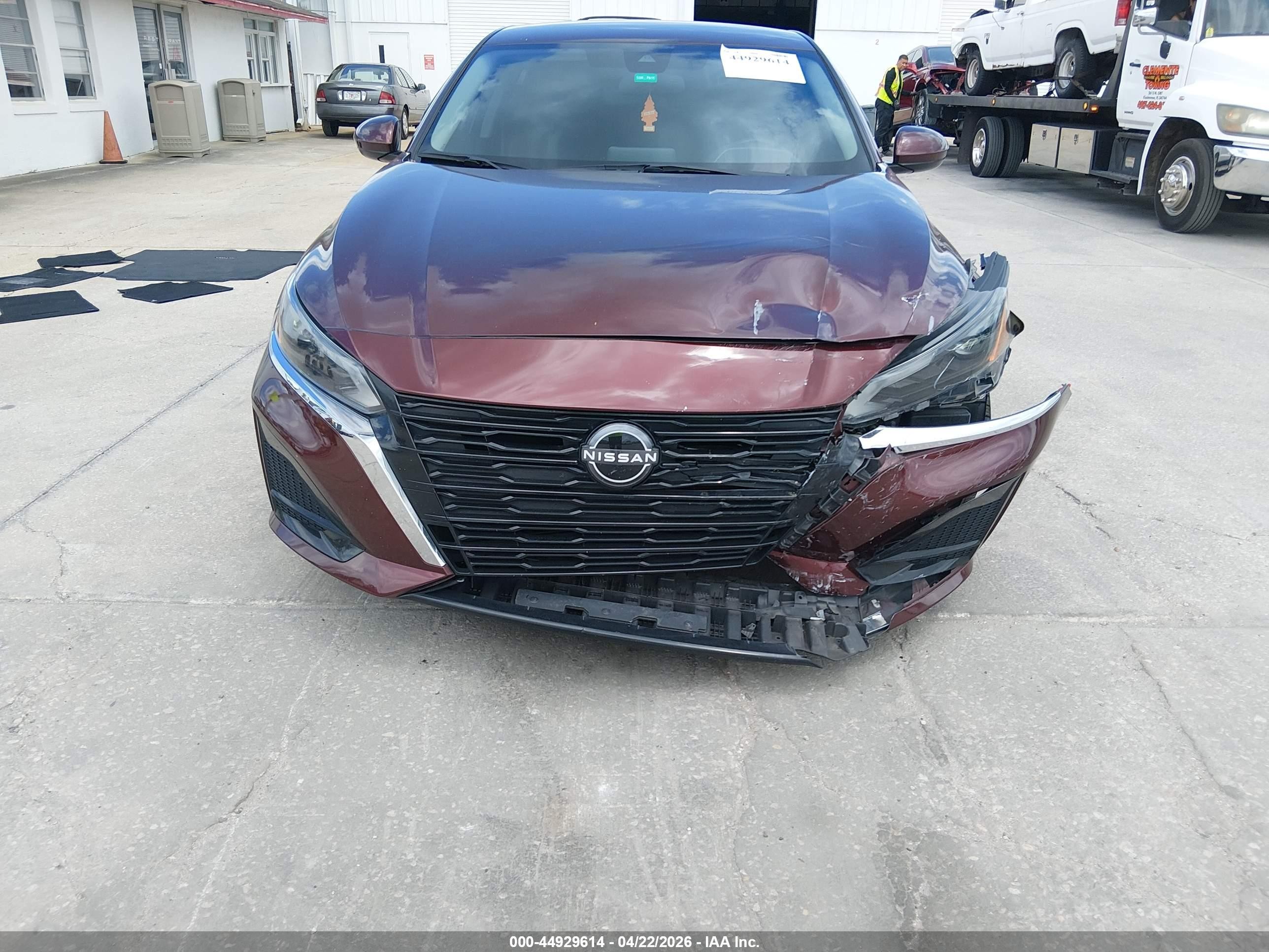 2023 Nissan Altima Sv Fwd Темно-бордовый vin: 1N4BL4DVXPN344662
