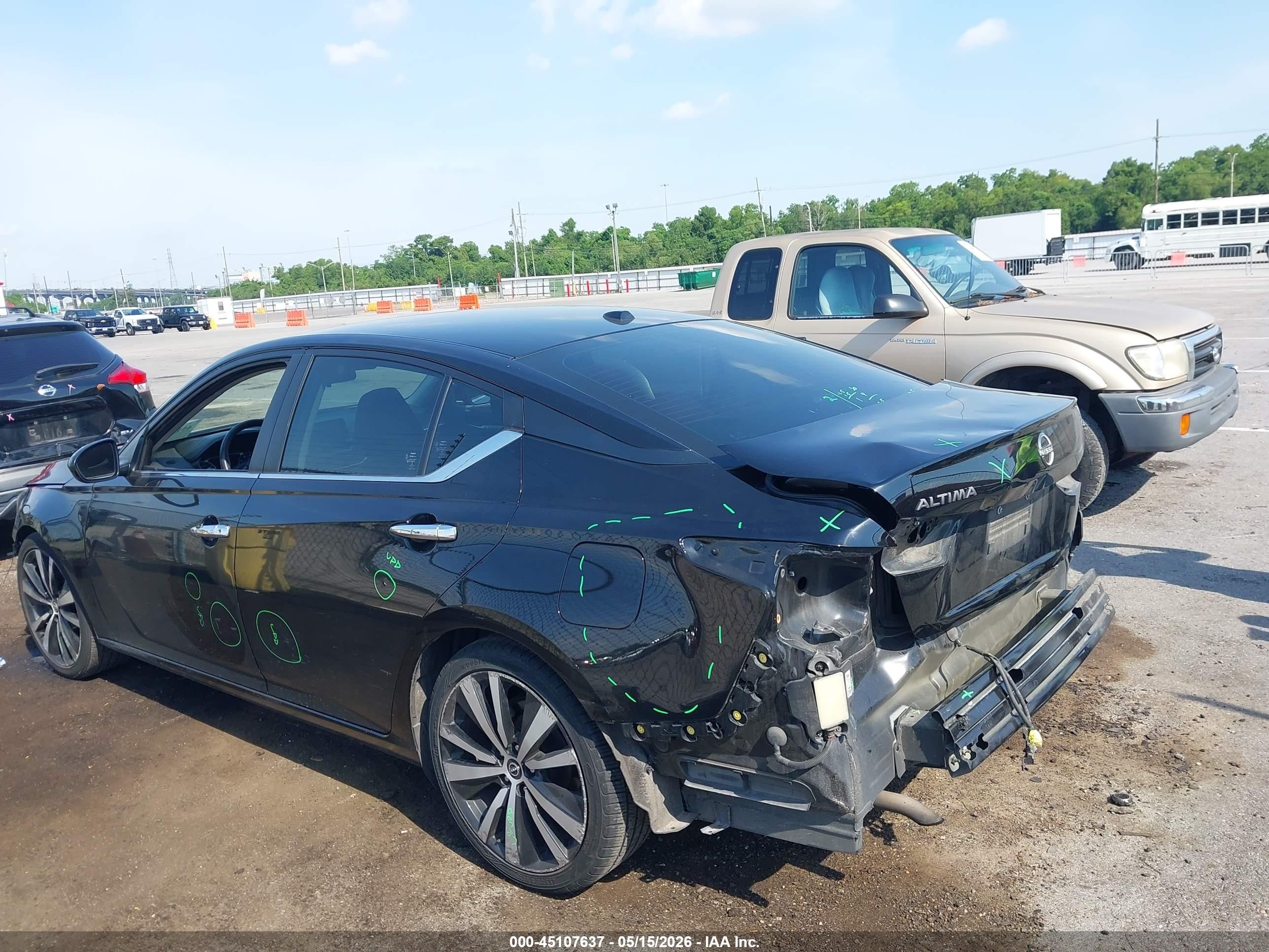 2023 Nissan Altima Sv Fwd Черный vin: 1N4BL4DVXPN371019