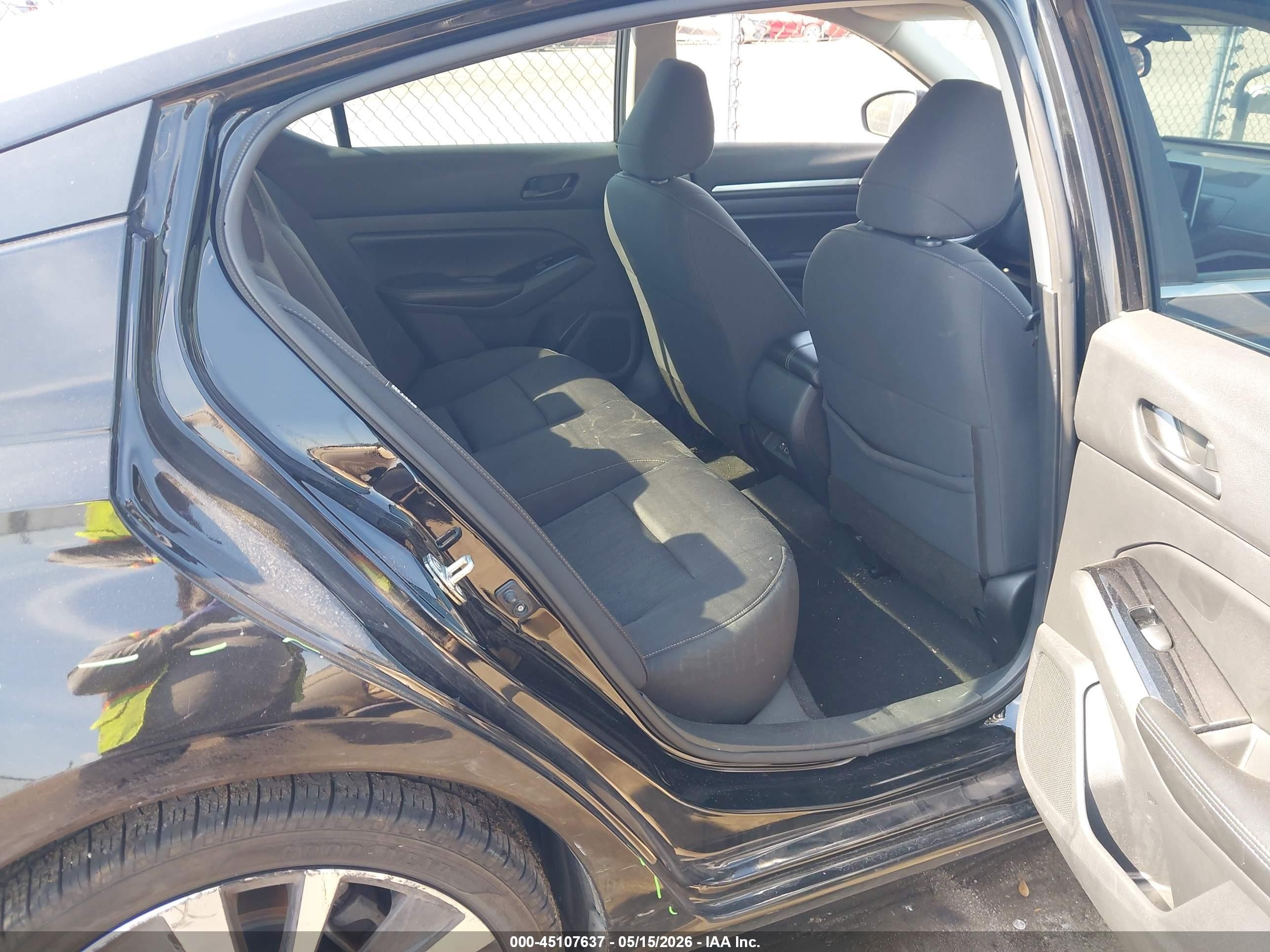 2023 Nissan Altima Sv Fwd Черный vin: 1N4BL4DVXPN371019