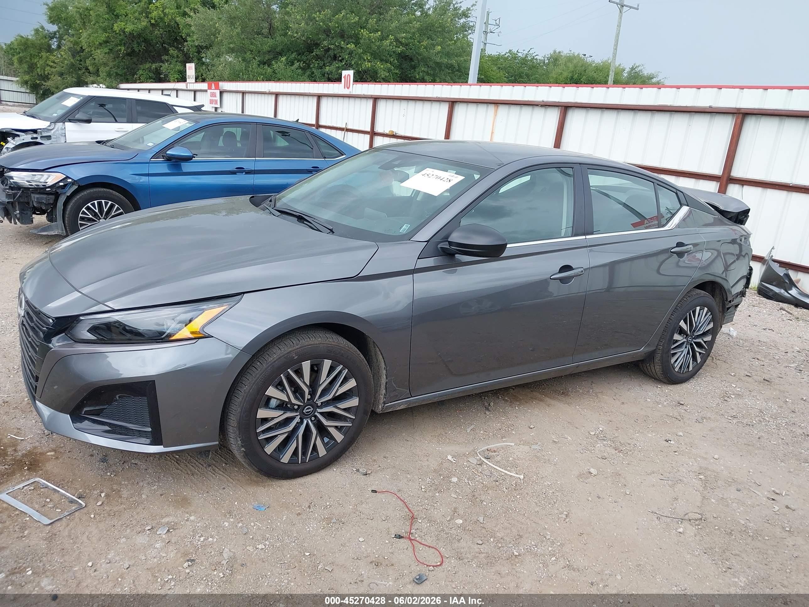 2026 Nissan Altima Sv Awd Серый vin: 1N4BL4DW0TN306764