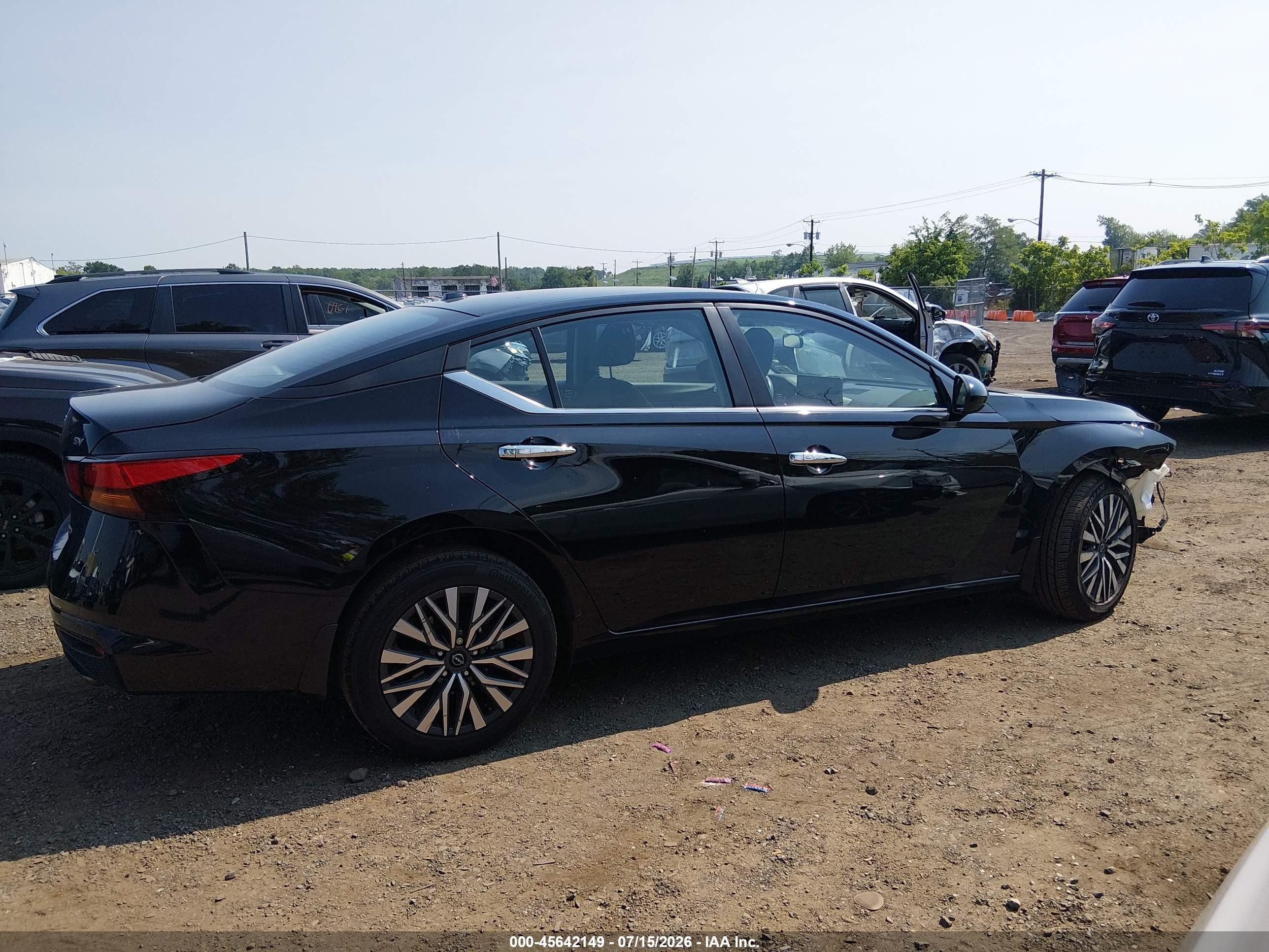 2024 Nissan Altima Sv Intelligent Awd Black vin: 1N4BL4DW2RN325194