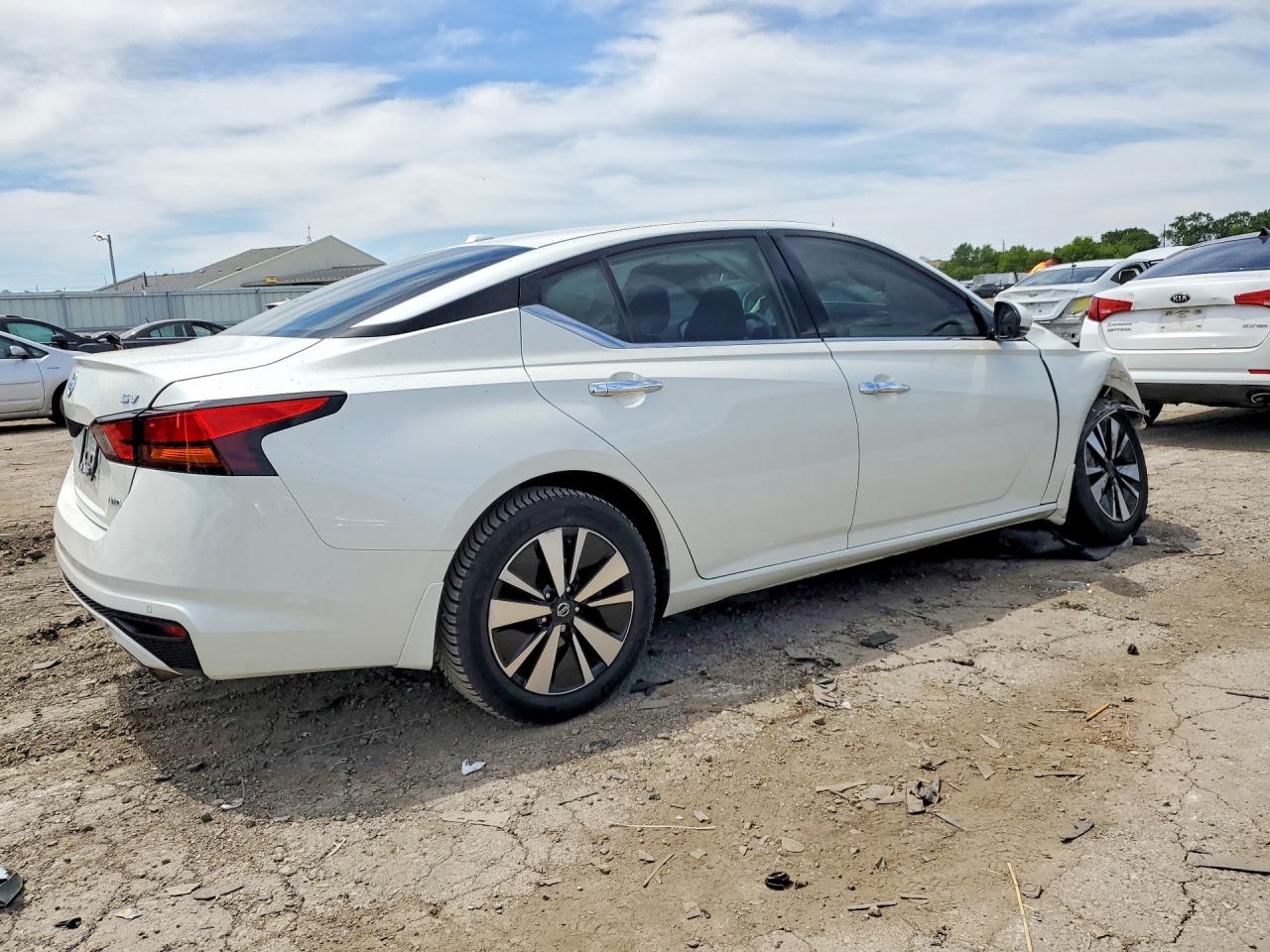 2019 Nissan Altima Sv White vin: 1N4BL4DW4KC130411