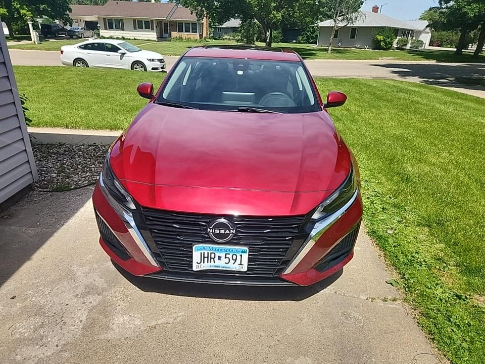 2023 Nissan Altima Sv Красный vin: 1N4BL4DW4PN331818
