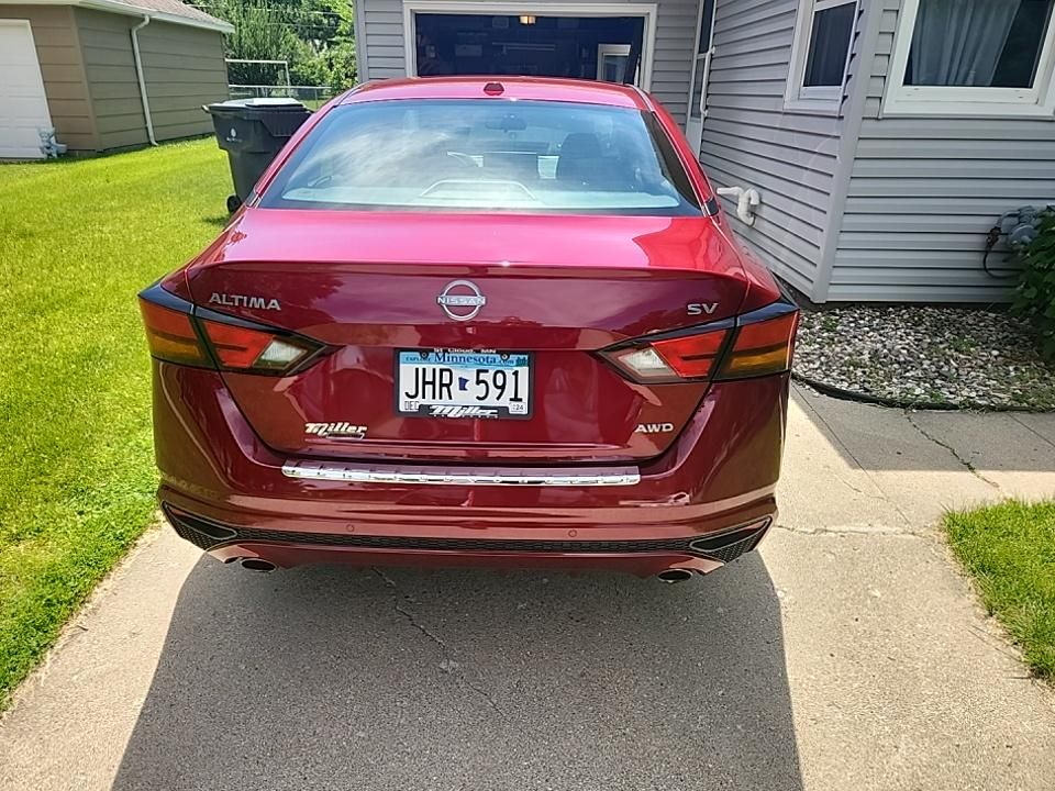 2023 Nissan Altima Sv Красный vin: 1N4BL4DW4PN331818