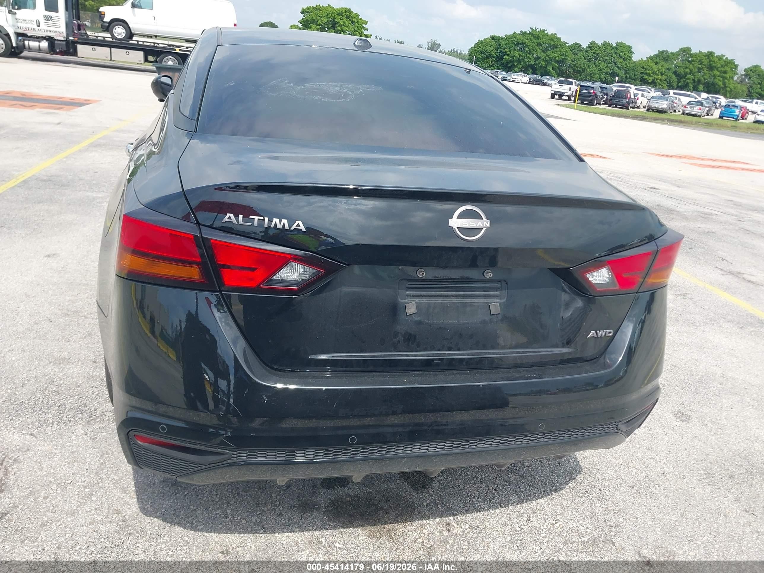 2025 Nissan Altima Sv Awd Черный vin: 1N4BL4DW6SN352288