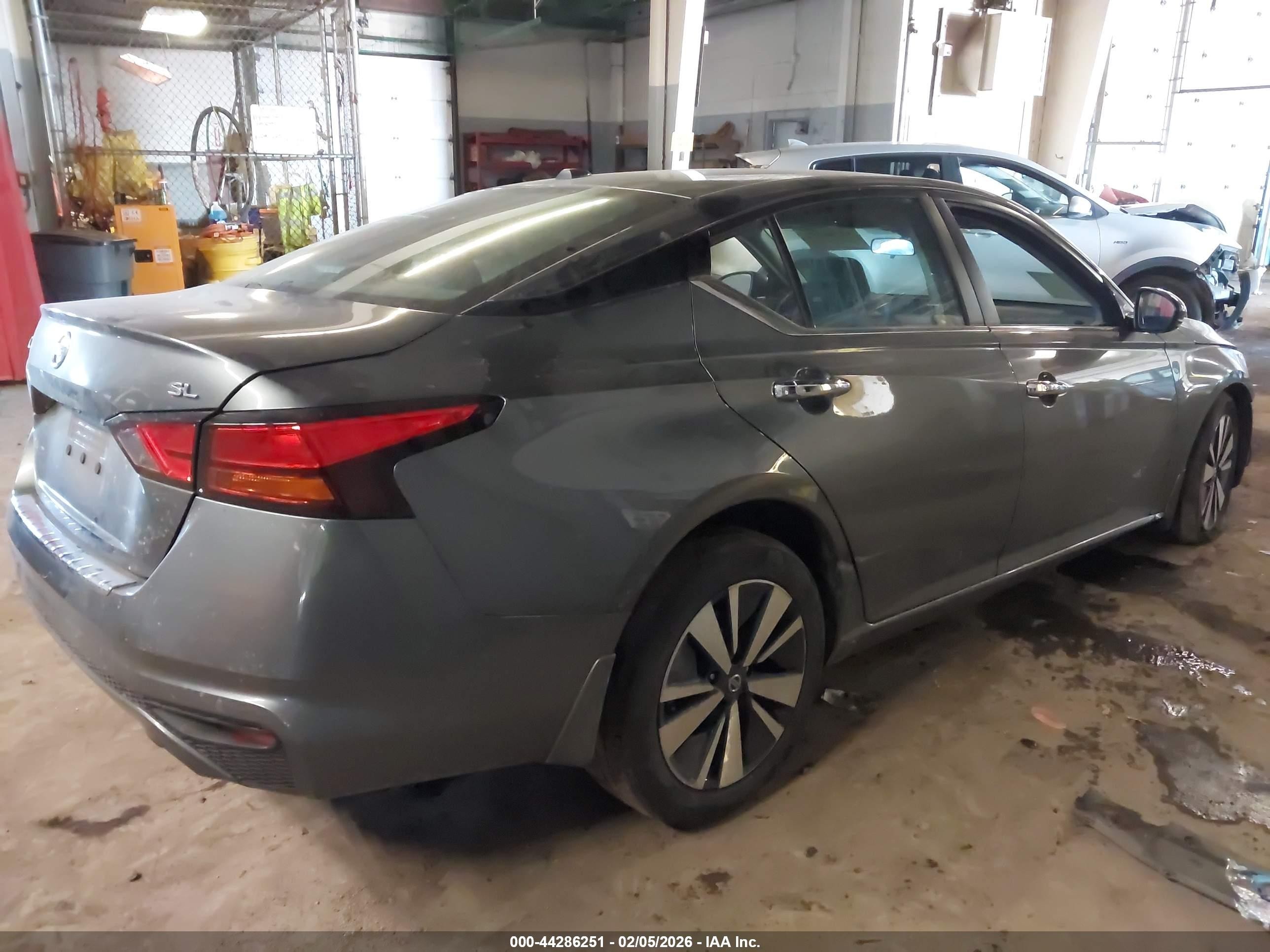 2021 Nissan Altima Sl Fwd Gray vin: 1N4BL4EV0MN339027