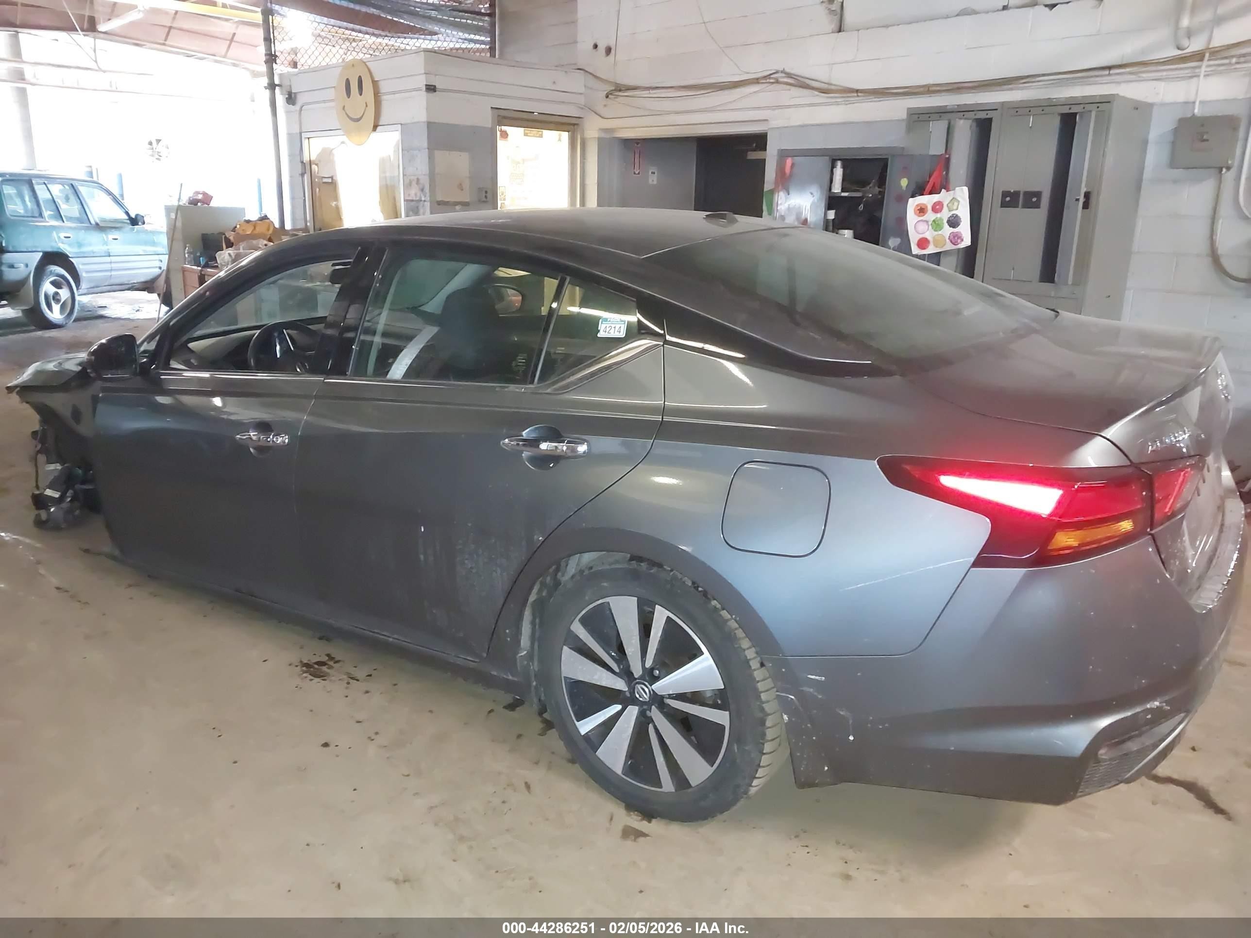 2021 Nissan Altima Sl Fwd Gray vin: 1N4BL4EV0MN339027