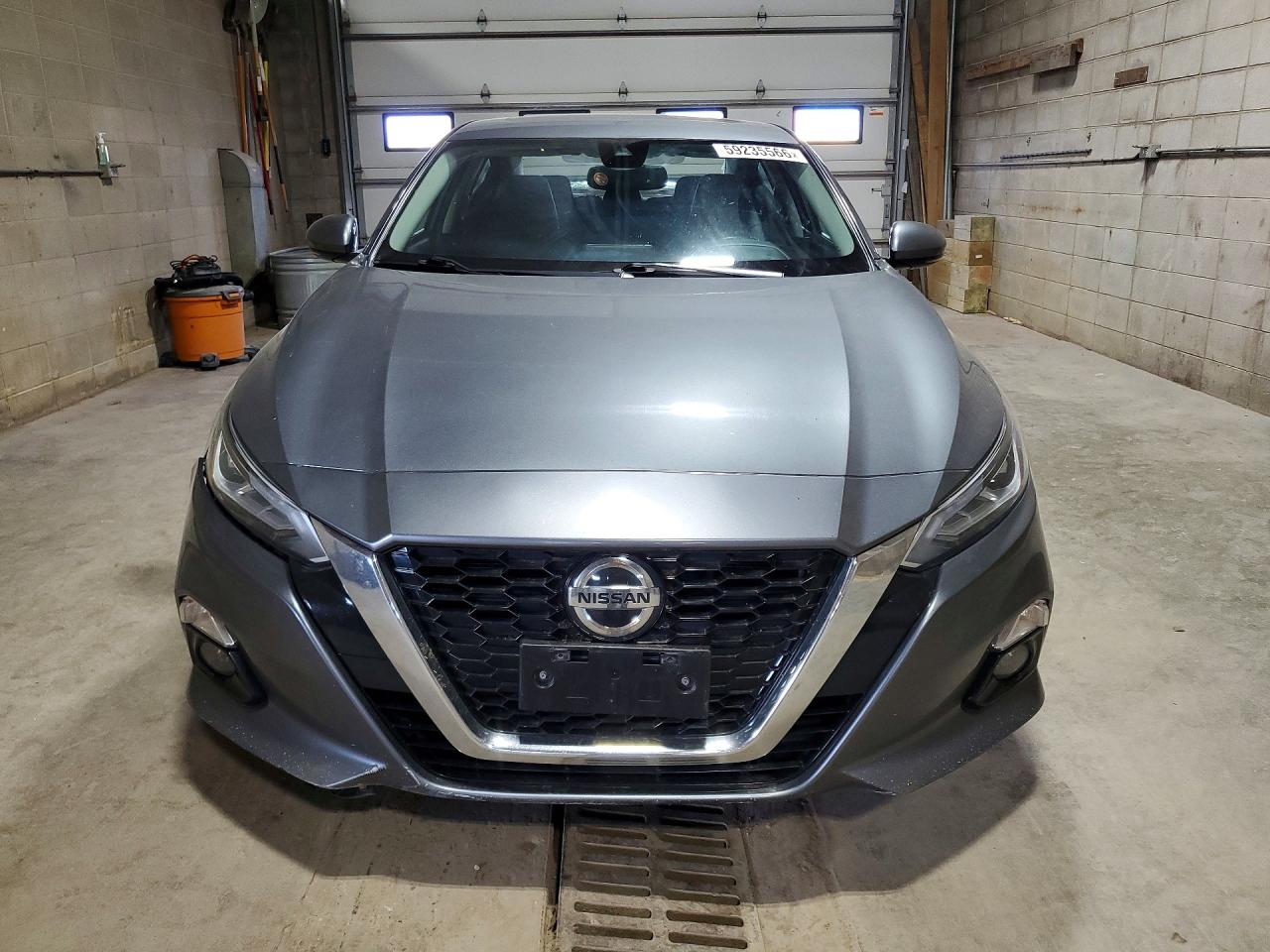 2020 Nissan Altima Sl Серый vin: 1N4BL4EV1LC159548