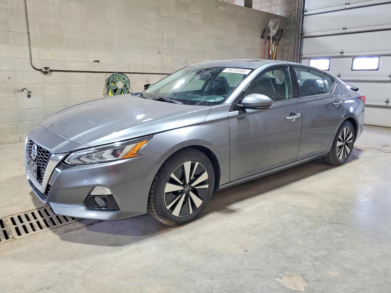 2020 Nissan Altima Sl Серый vin: 1N4BL4EV1LC159548